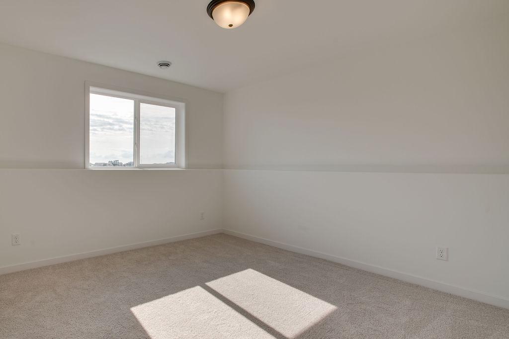 2026 single family home for sale at 2656 42nd Avenue S in Moorhead, MN — 3 bed, 3 bath (photo 18 of 19)