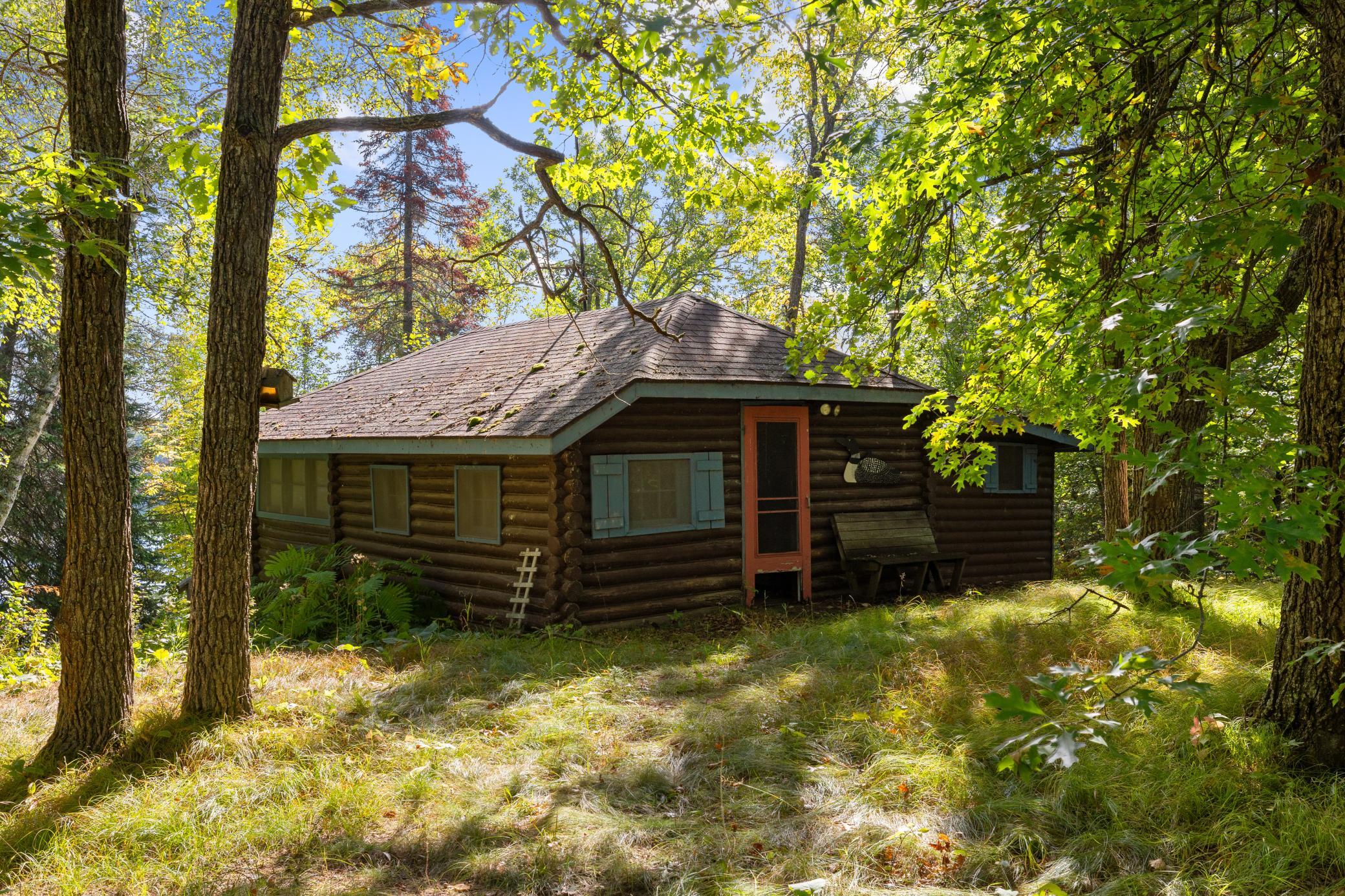 1950 single family home for sale at 3864 64th Avenue NW in Hackensack, MN — 1 bed, 0 bath (photo 3 of 12)