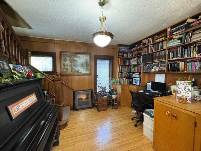 1880 single family home for sale at 703 1st Street SE in Wadena, MN — 4 bed, 2 bath (photo 21 of 54)