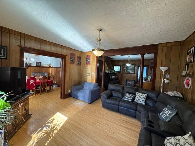 1880 single family home for sale at 703 1st Street SE in Wadena, MN — 4 bed, 2 bath (photo 24 of 54)