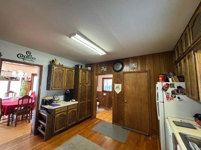 1880 single family home for sale at 703 1st Street SE in Wadena, MN — 4 bed, 2 bath (photo 32 of 54)