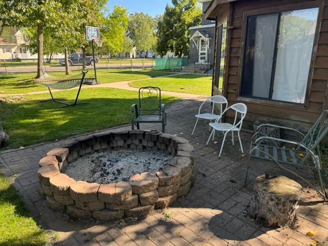 1880 single family home for sale at 703 1st Street SE in Wadena, MN — 4 bed, 2 bath (photo 10 of 54)