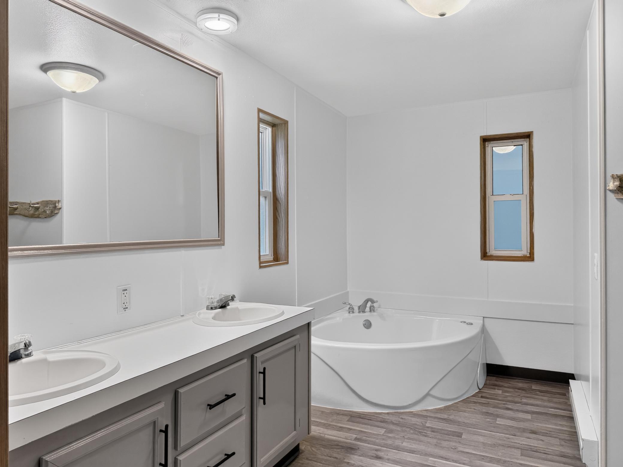 1991 single family home for sale at 101 243rd Street S in Hawley, MN — 3 bed, 3 bath (photo 26 of 59)