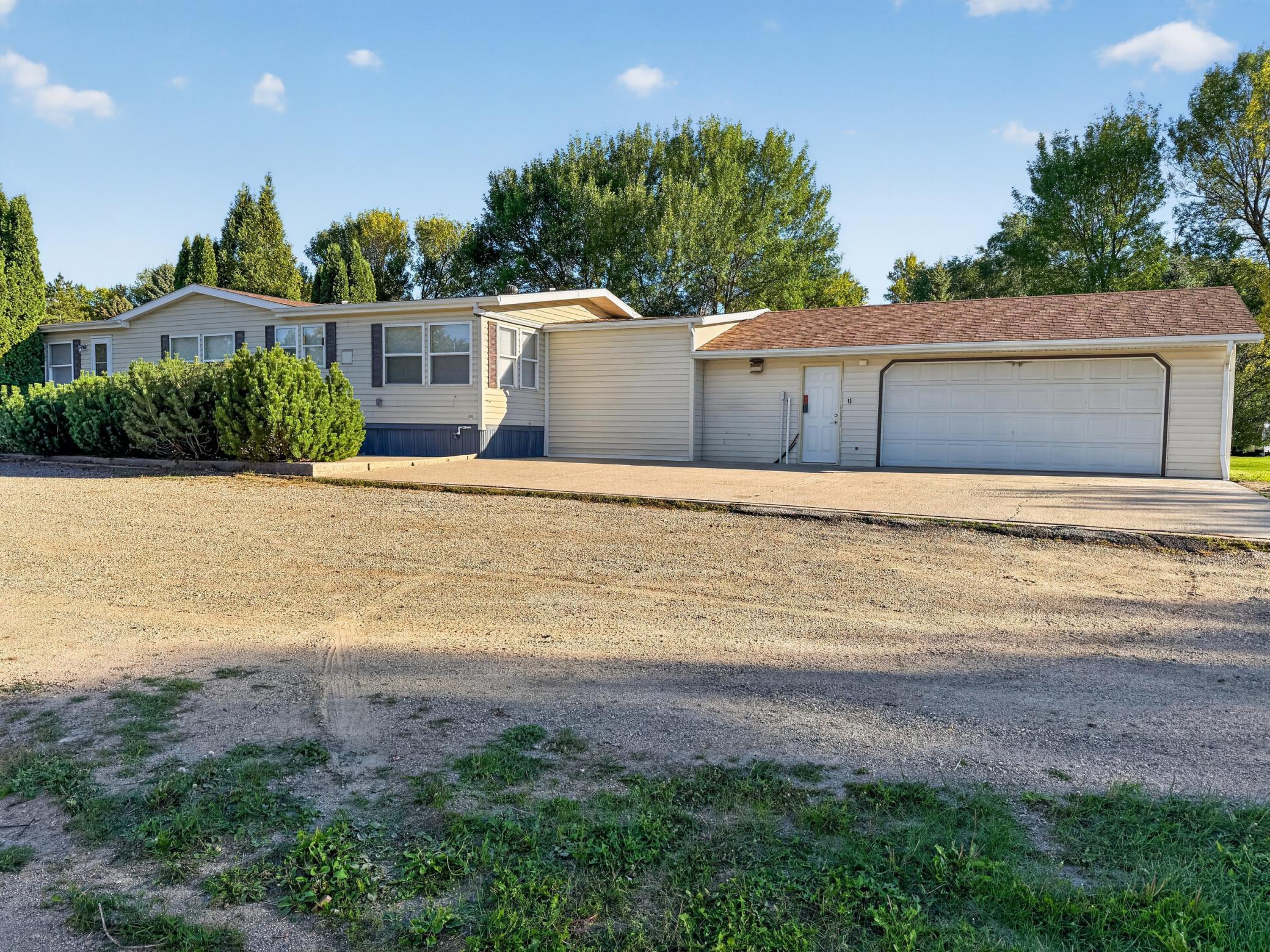 1991 single family home for sale at 101 243rd Street S in Hawley, MN — 3 bed, 3 bath (photo 33 of 59)