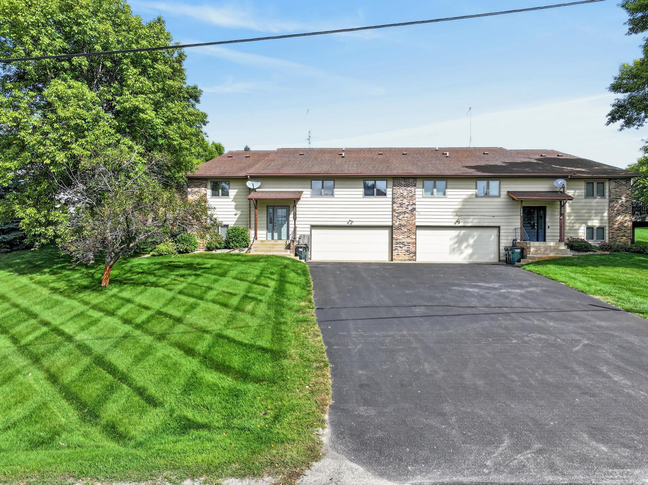 1983 townhouse for sale at 2813 Latoka Beach Road NW in Alexandria, MN — 3 bed, 3 bath