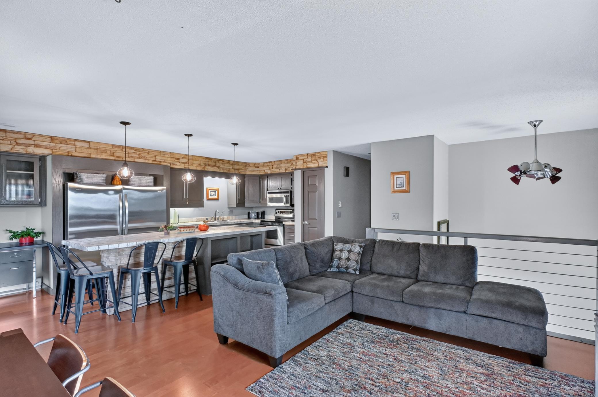 1983 townhouse for sale at 2813 Latoka Beach Road NW in Alexandria, MN — 3 bed, 3 bath (photo 14 of 60)