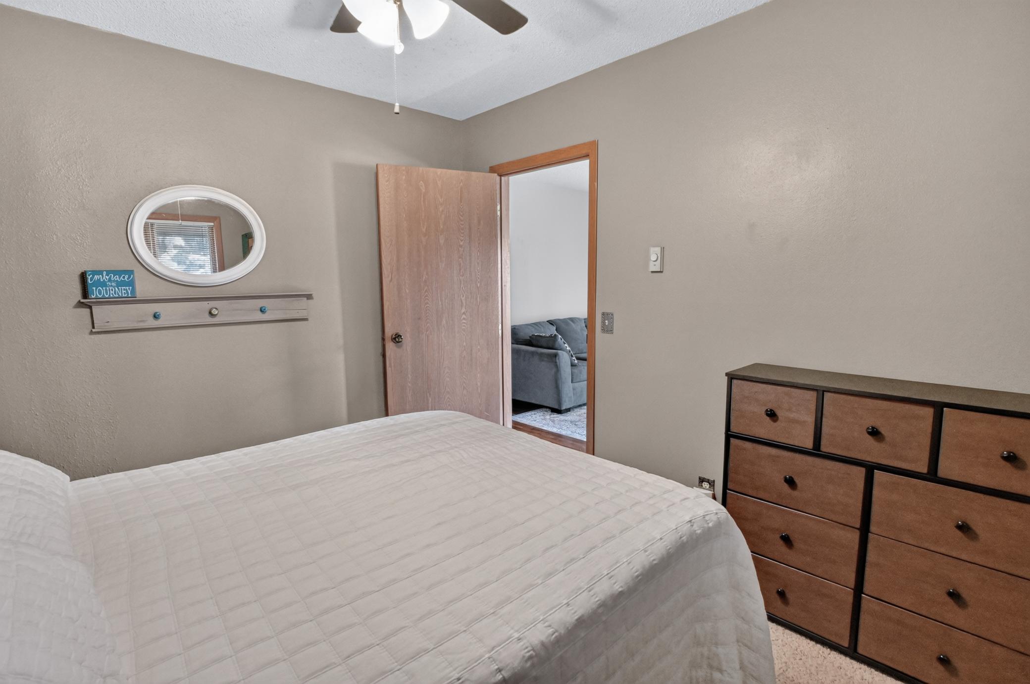 1983 townhouse for sale at 2813 Latoka Beach Road NW in Alexandria, MN — 3 bed, 3 bath (photo 30 of 60)