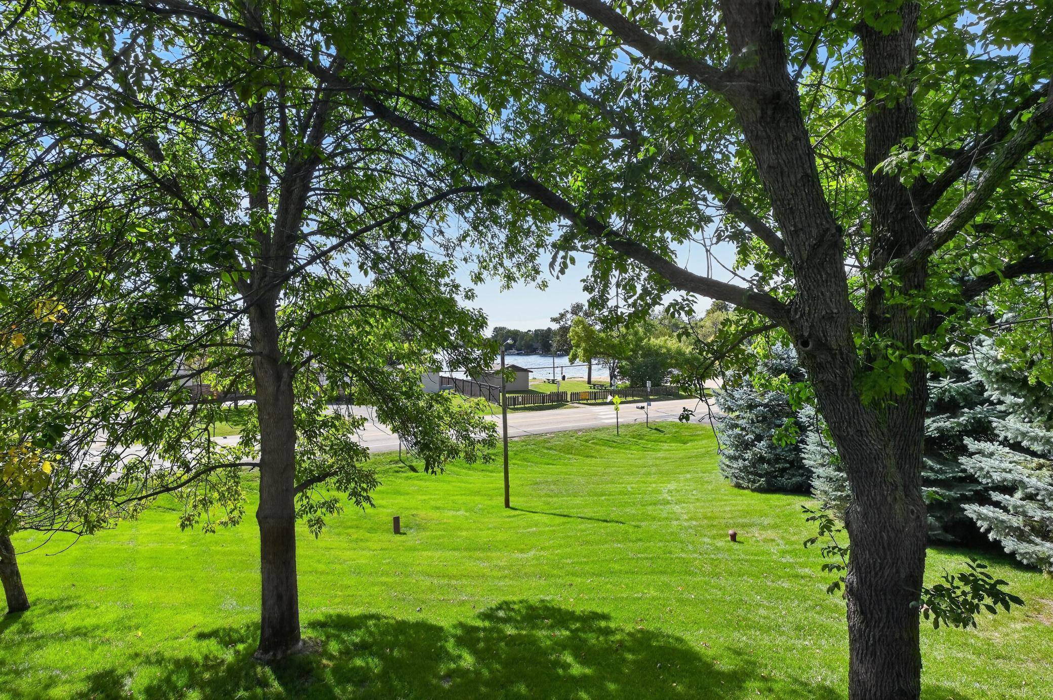 1983 townhouse for sale at 2813 Latoka Beach Road NW in Alexandria, MN — 3 bed, 3 bath (photo 39 of 60)