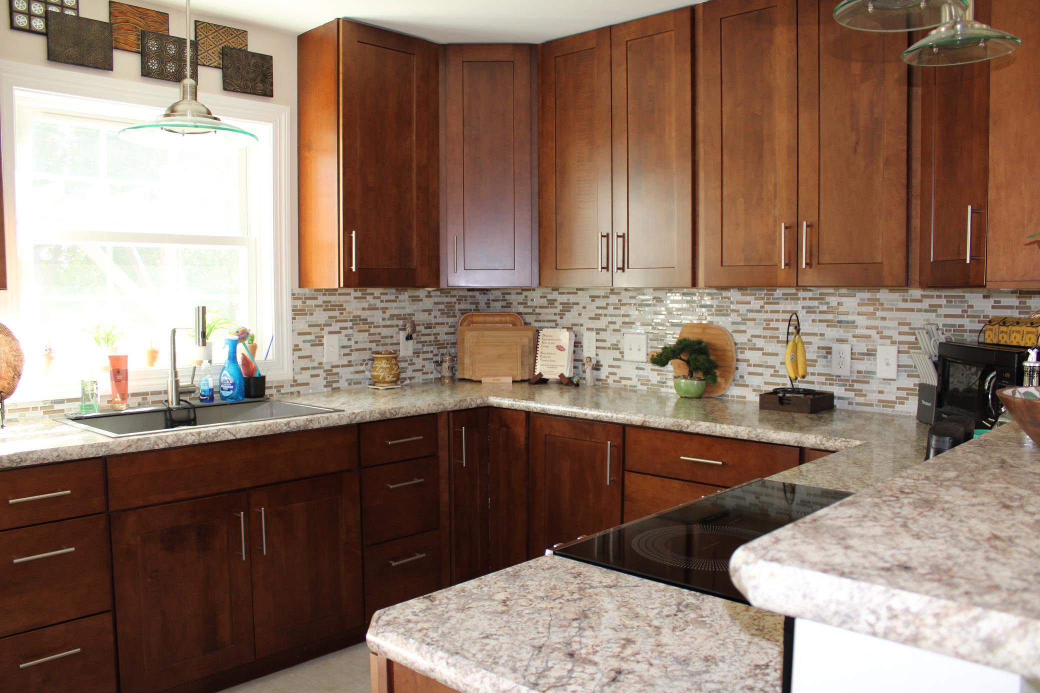 1946 single family home for sale at 820 Horace Avenue N in Thief River Falls, MN — 3 bed, 3 bath (photo 18 of 42)