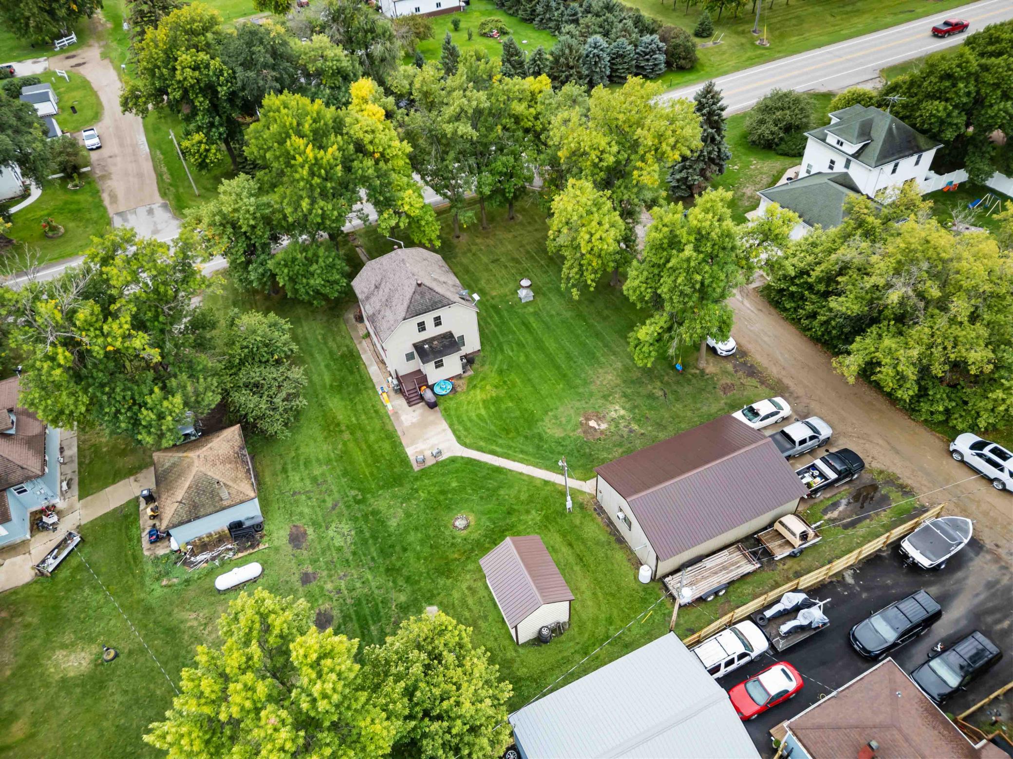 1909 single family home for sale at 14800 90th Avenue S in Barnesville, MN — 4 bed, 2 bath (photo 11 of 37)