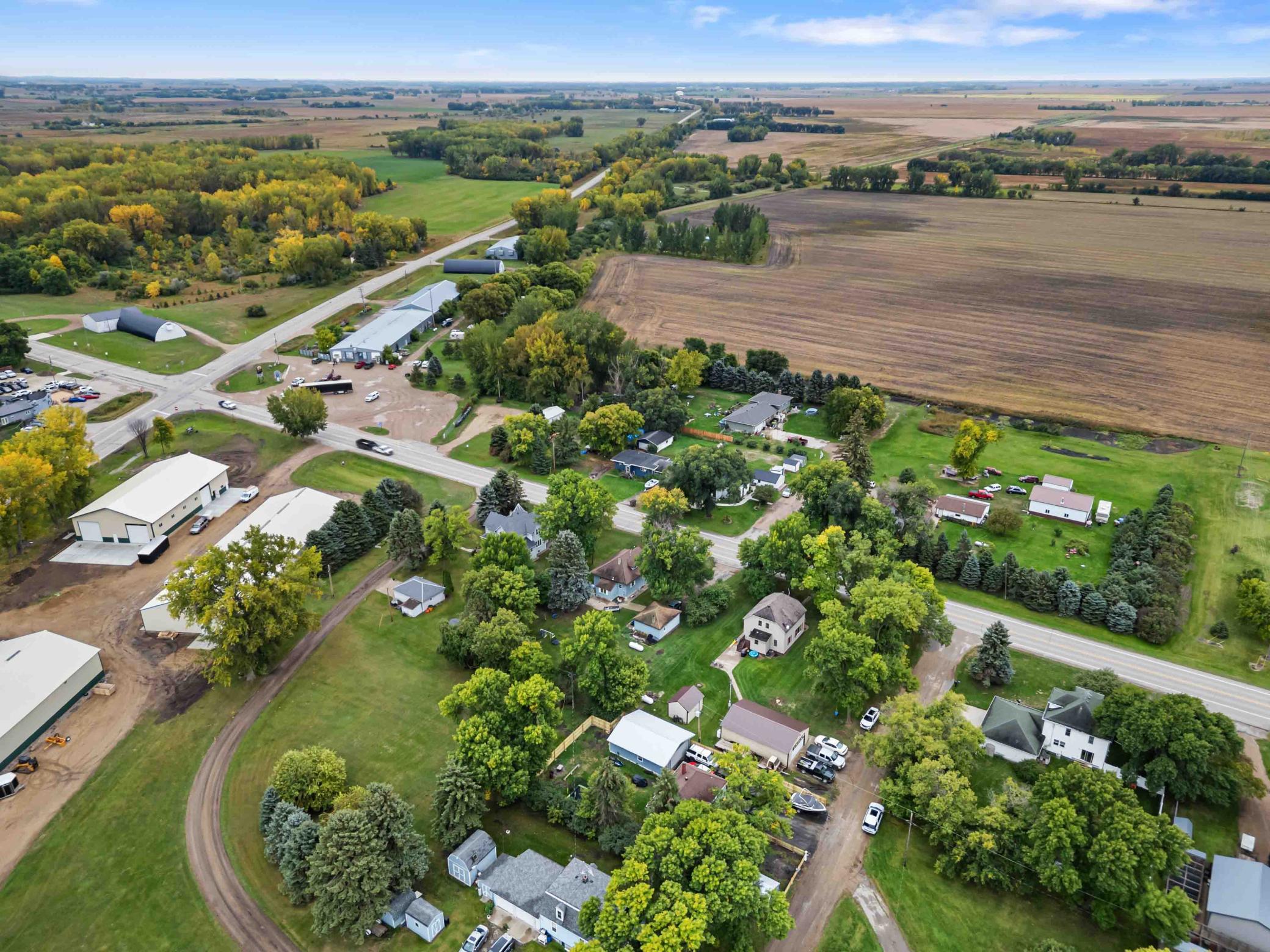 1909 single family home for sale at 14800 90th Avenue S in Barnesville, MN — 4 bed, 2 bath (photo 13 of 37)