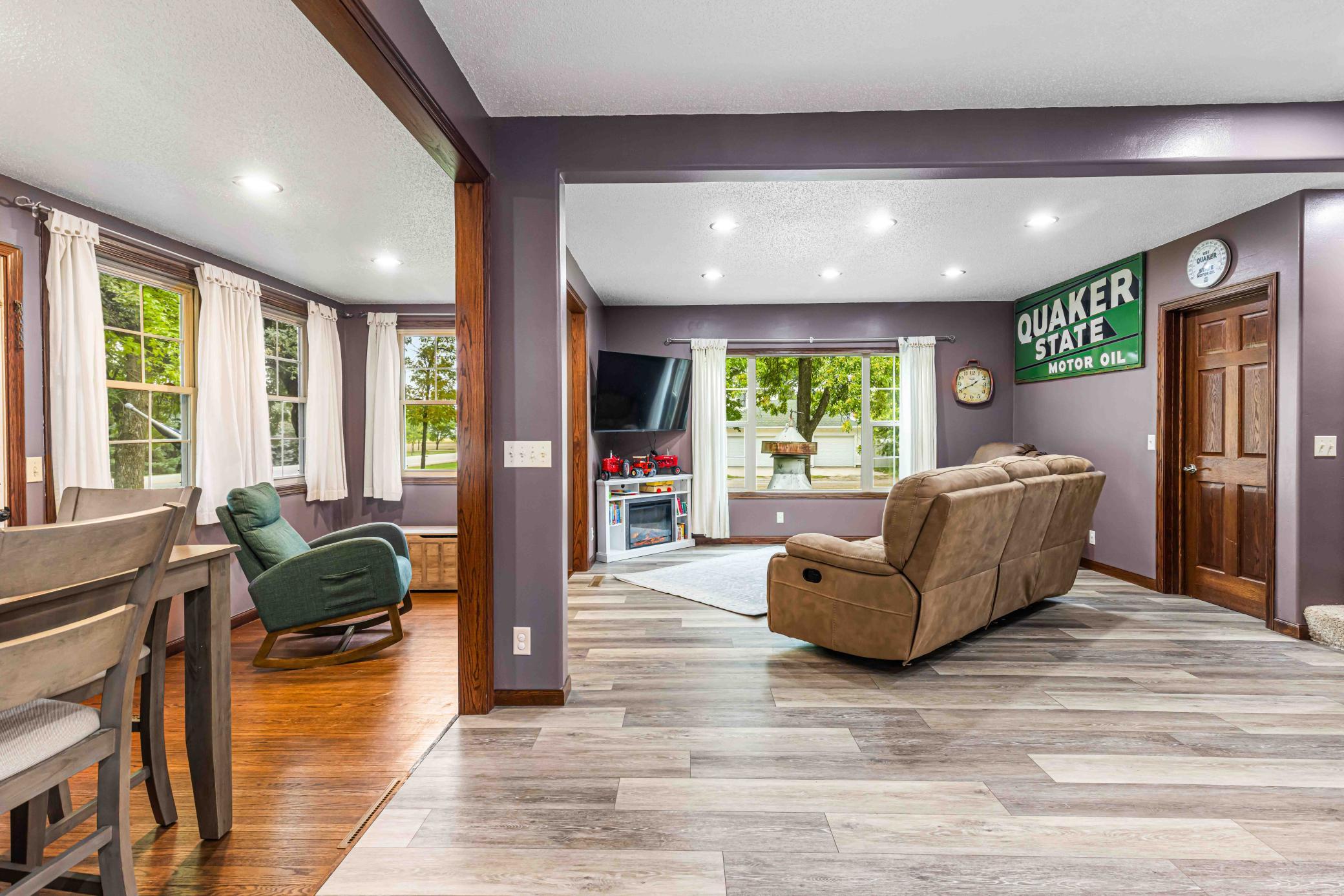 1909 single family home for sale at 14800 90th Avenue S in Barnesville, MN — 4 bed, 2 bath (photo 17 of 37)