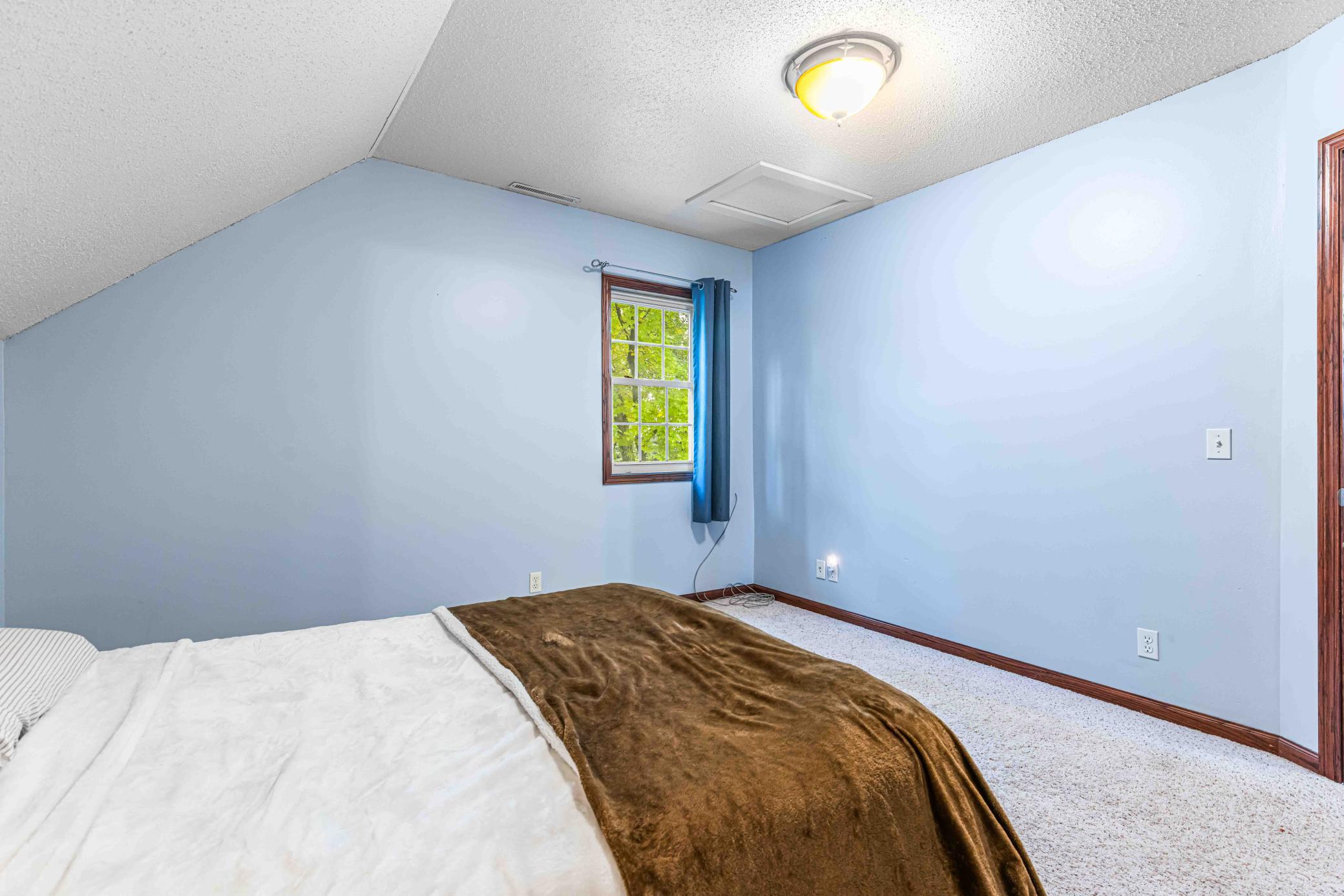 1909 single family home for sale at 14800 90th Avenue S in Barnesville, MN — 4 bed, 2 bath (photo 32 of 37)