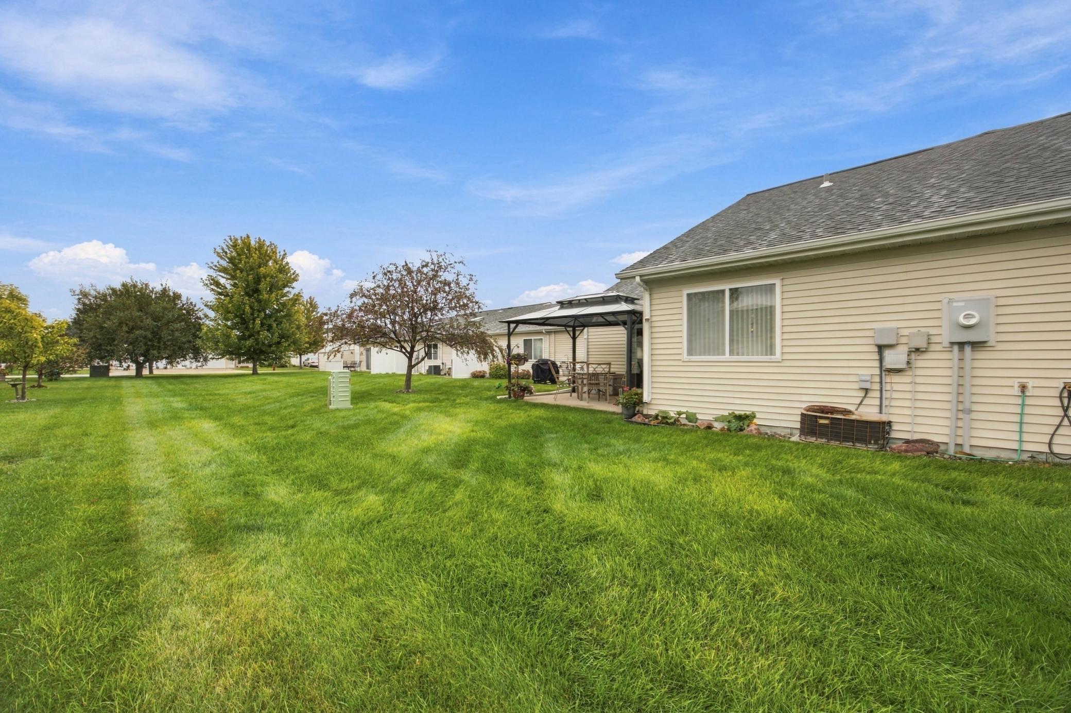2003 condo for sale at 4708 10 Avenue S in Fargo, ND — 2 bed, 2 bath (photo 26 of 27)