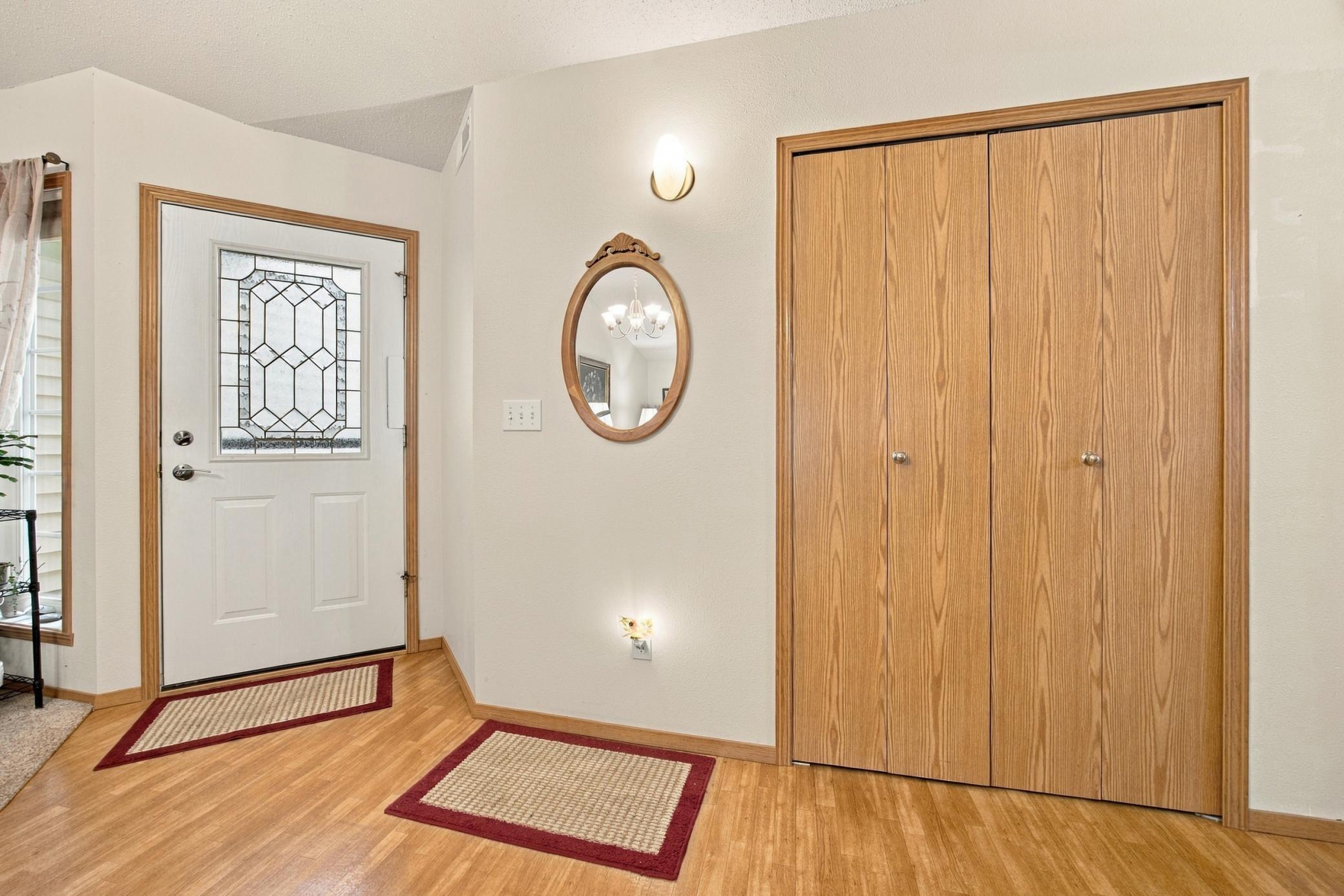 2003 condo for sale at 4708 10 Avenue S in Fargo, ND — 2 bed, 2 bath (photo 4 of 27)