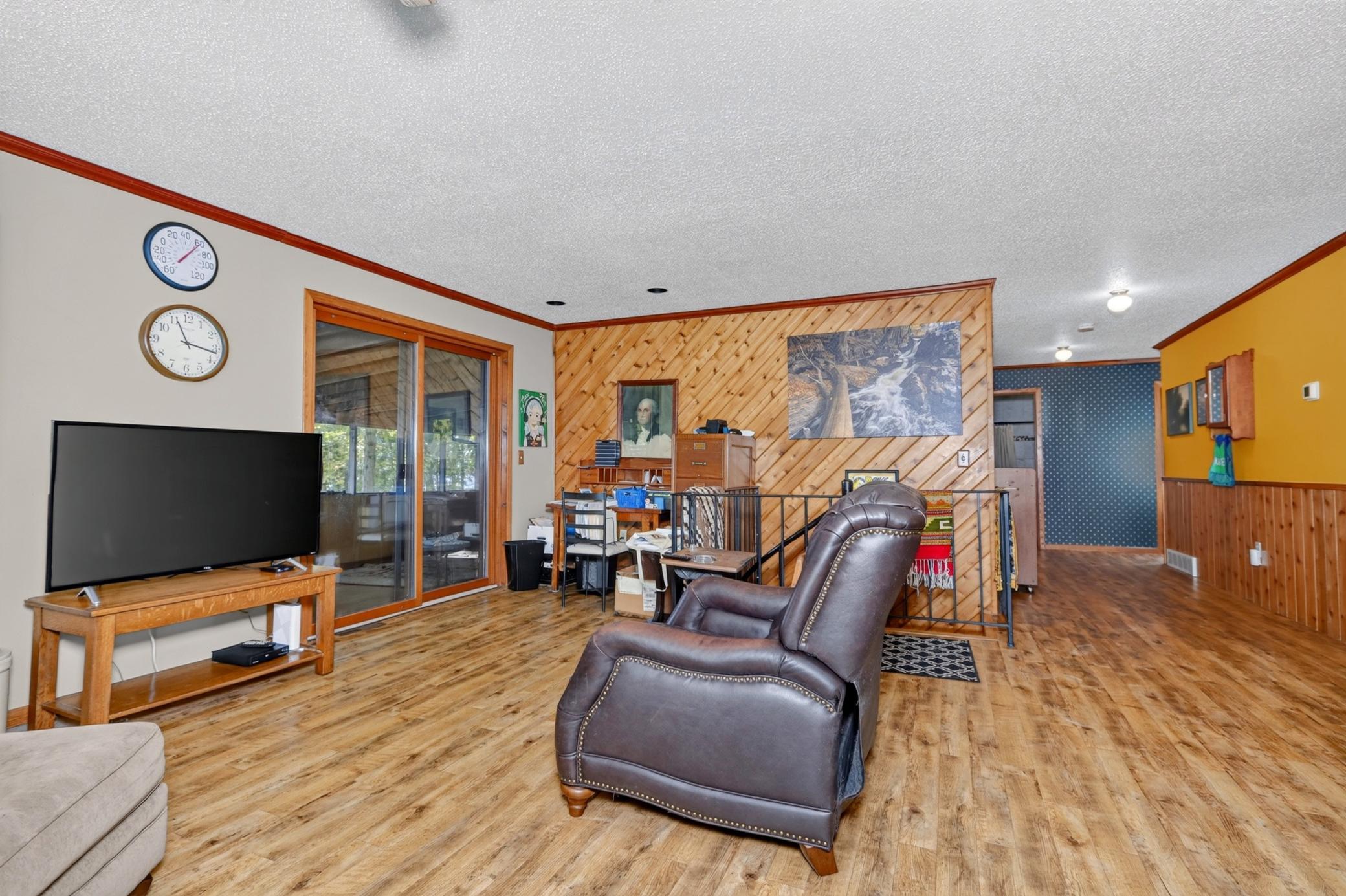 1978 single family home for sale at 2016 Knollwood Drive in Grand Rapids, MN — 3 bed, 2 bath (photo 18 of 44)