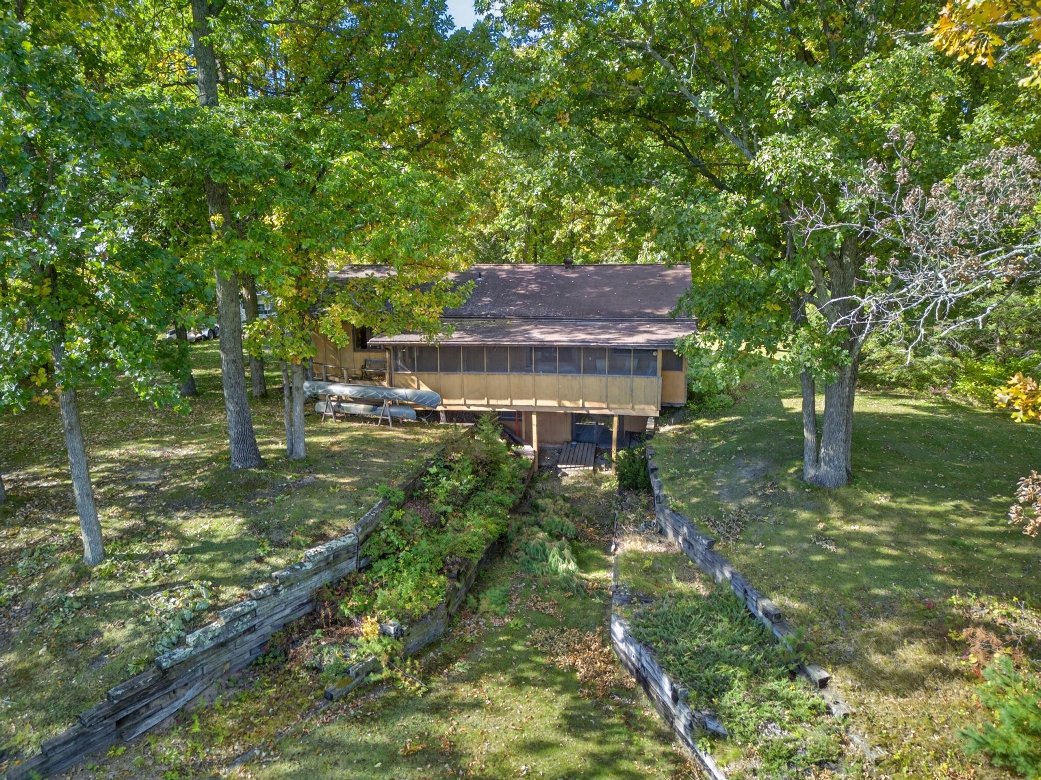1978 single family home for sale at 2016 Knollwood Drive in Grand Rapids, MN — 3 bed, 2 bath (photo 41 of 44)