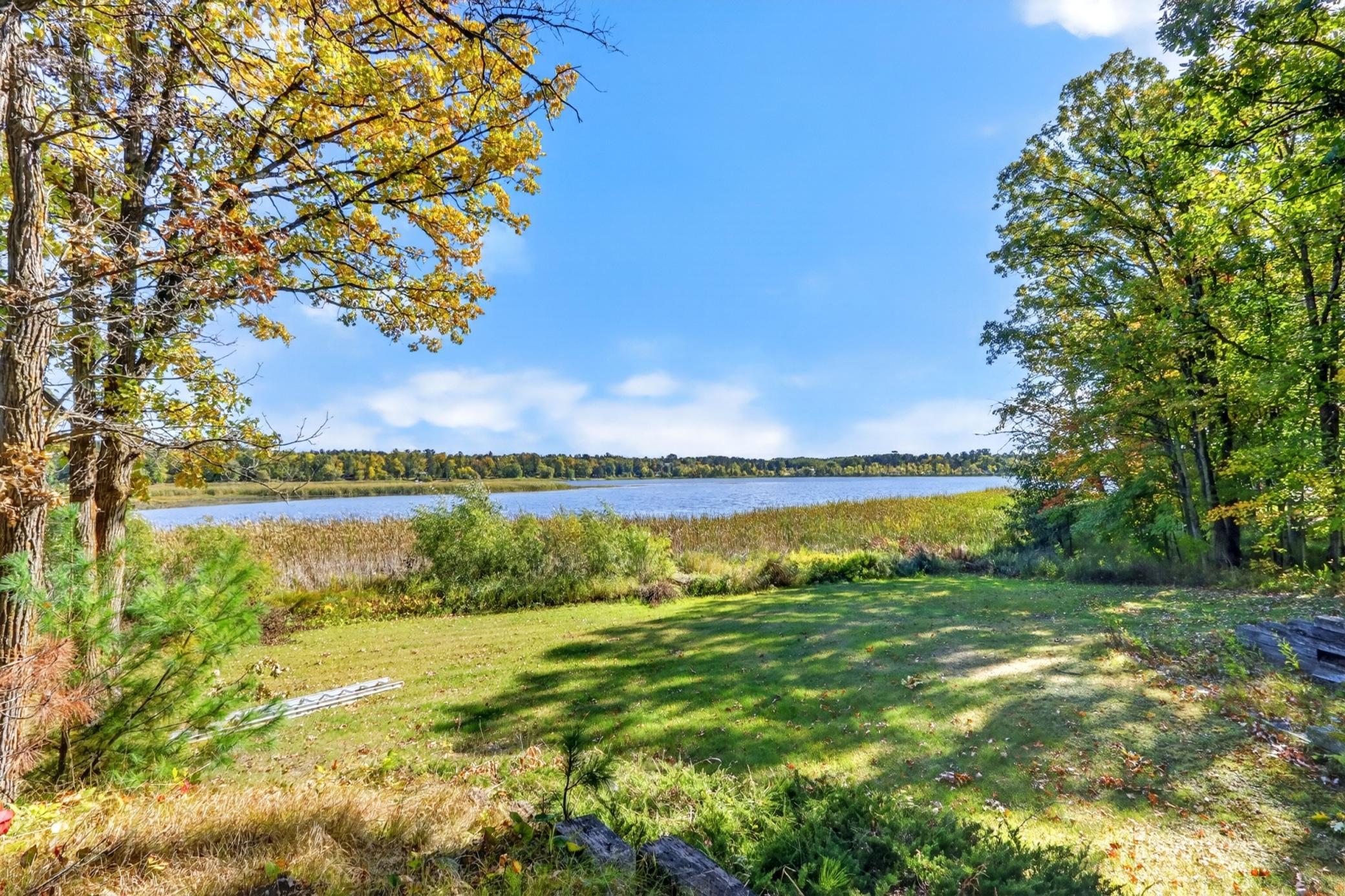 1978 single family home for sale at 2016 Knollwood Drive in Grand Rapids, MN — 3 bed, 2 bath (photo 9 of 44)