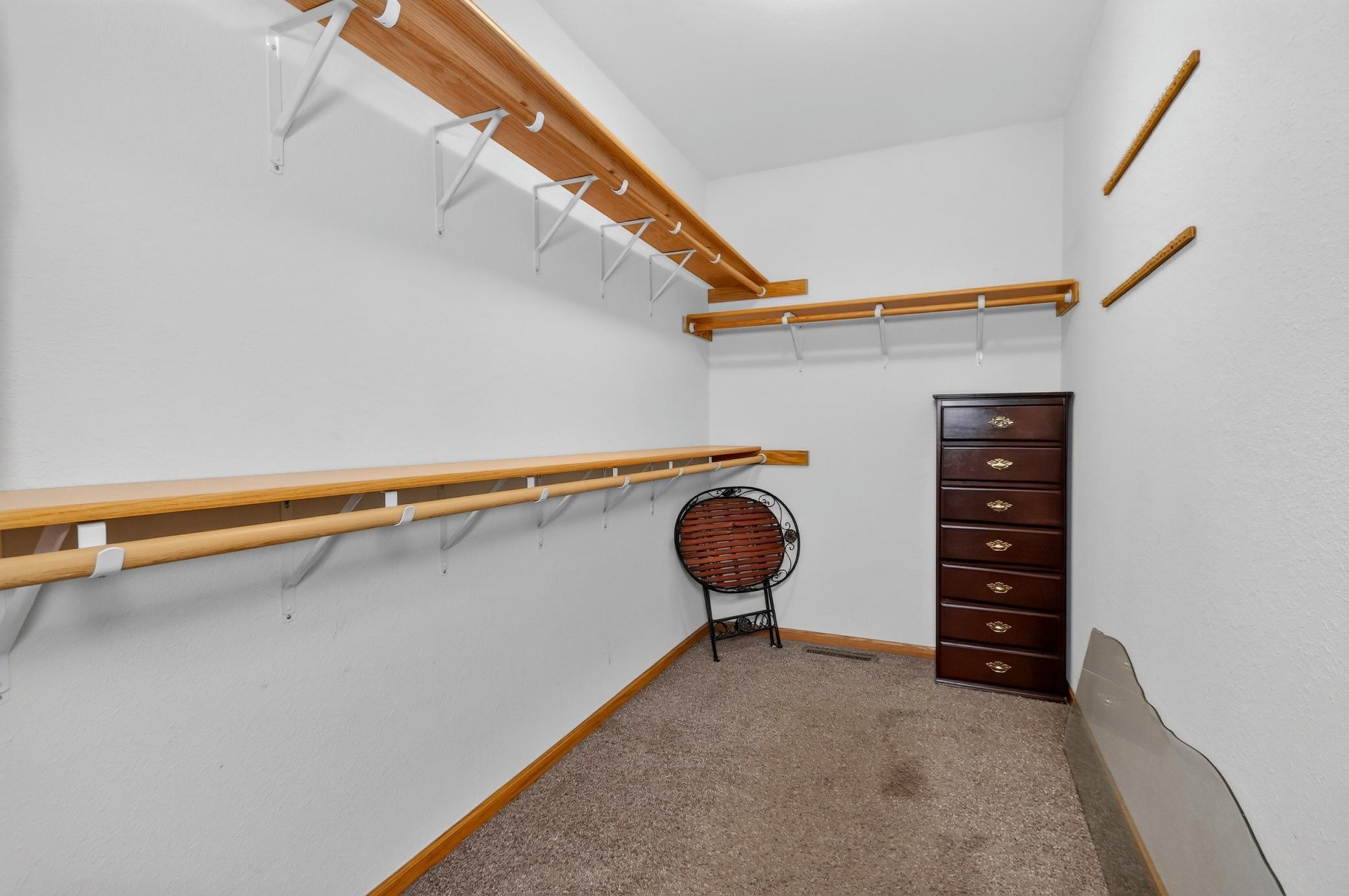 2009 single family home for sale at 112 Bay Road in Coleraine, MN — 4 bed, 4 bath (photo 35 of 47)