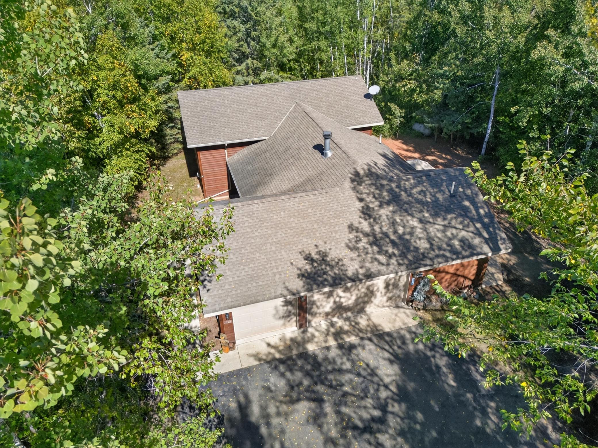 2009 single family home for sale at 112 Bay Road in Coleraine, MN — 4 bed, 4 bath (photo 41 of 47)