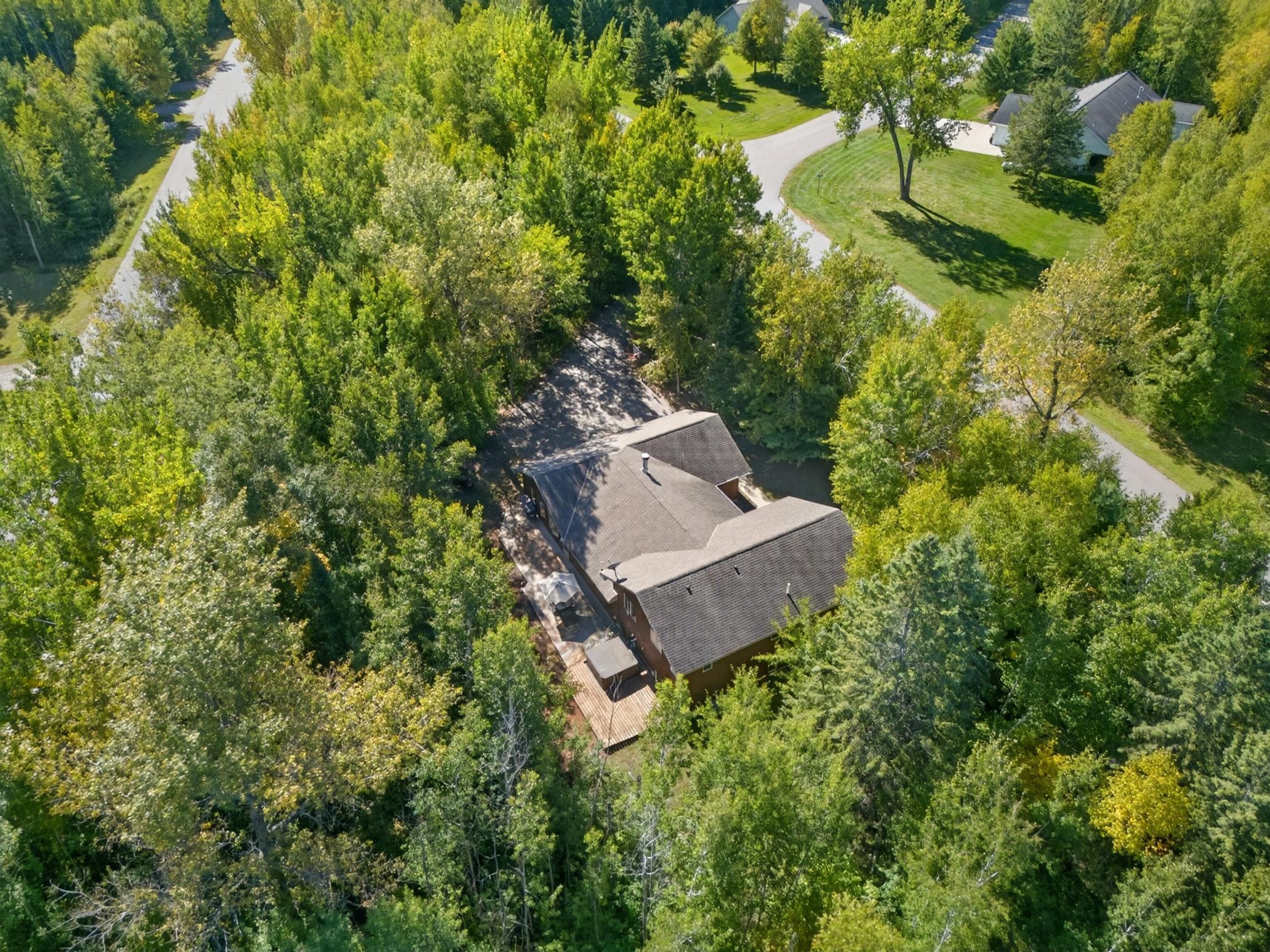2009 single family home for sale at 112 Bay Road in Coleraine, MN — 4 bed, 4 bath (photo 44 of 47)