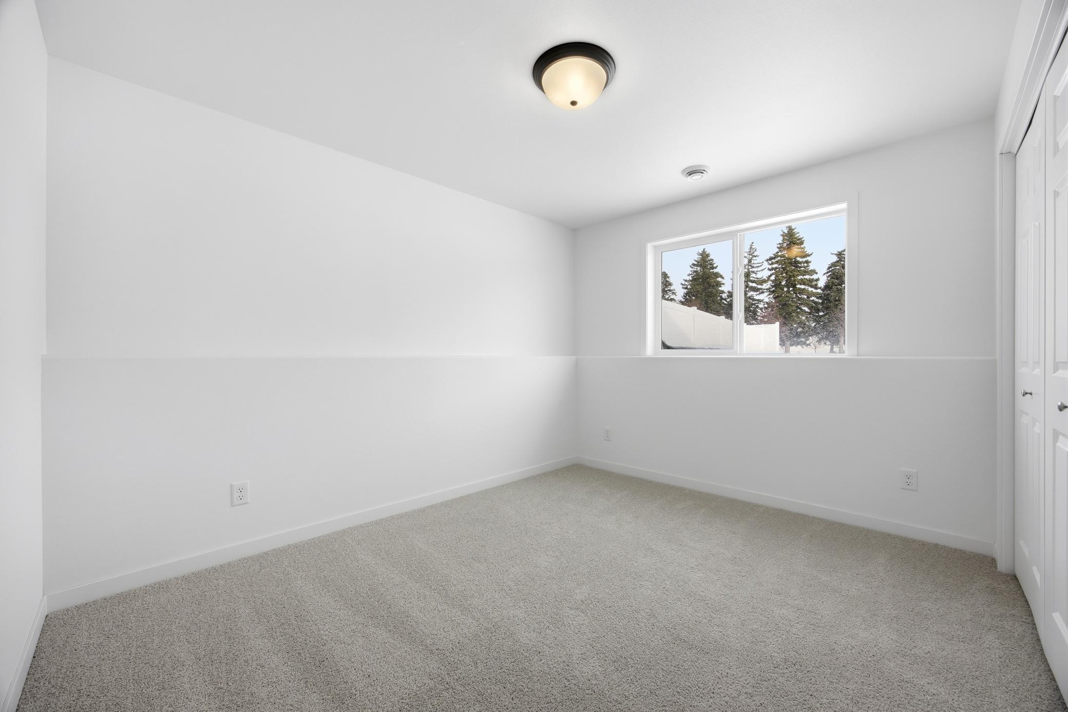 2026 single family home for sale at 2705 42nd Avenue S in Moorhead, MN — 4 bed, 2 bath (photo 16 of 16)