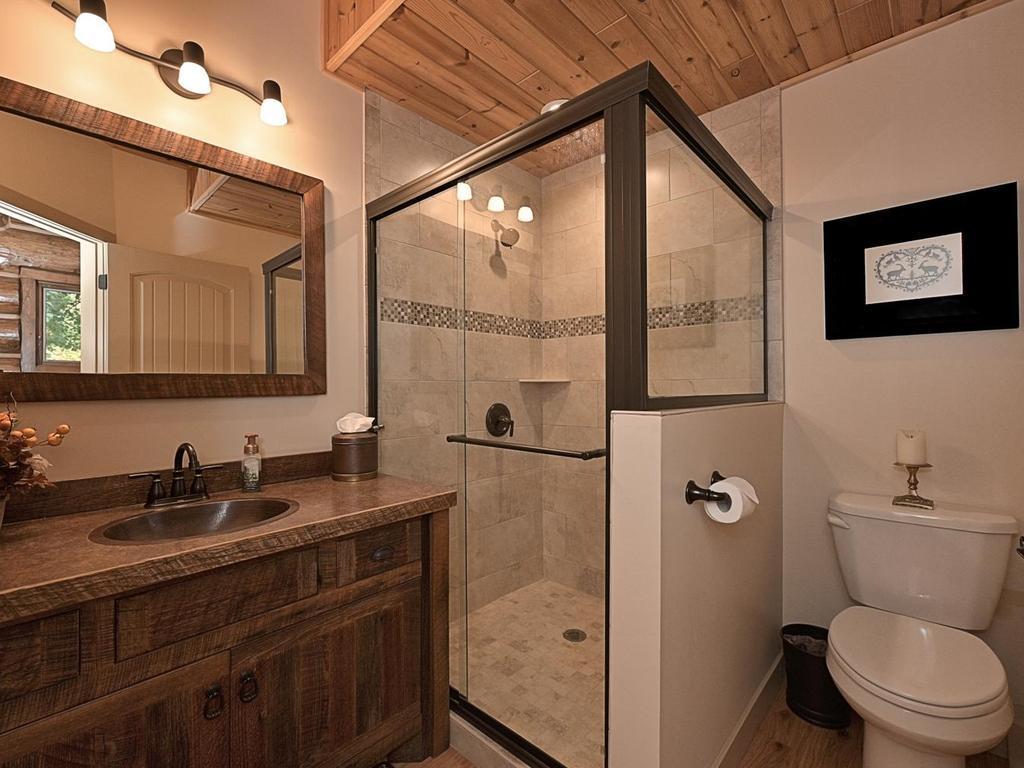 2006 single family home for sale at 30780 Zims Lane in Grand Rapids, MN — 2 bed, 3 bath (photo 18 of 68)