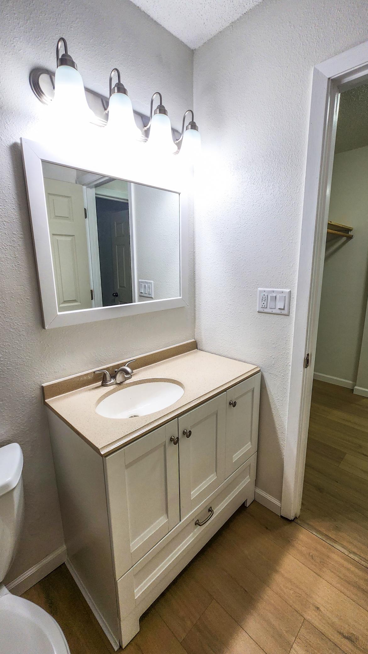 1975 condo for sale at 3302 2nd Street N, Unit C24 in Fargo, ND — 2 bed, 1 bath (photo 18 of 21)
