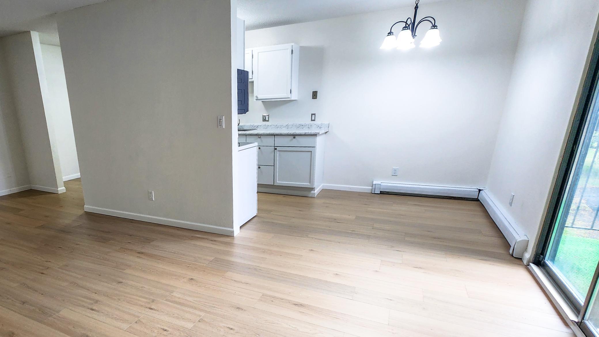 1975 condo for sale at 3302 2nd Street N, Unit C24 in Fargo, ND — 2 bed, 1 bath (photo 7 of 21)
