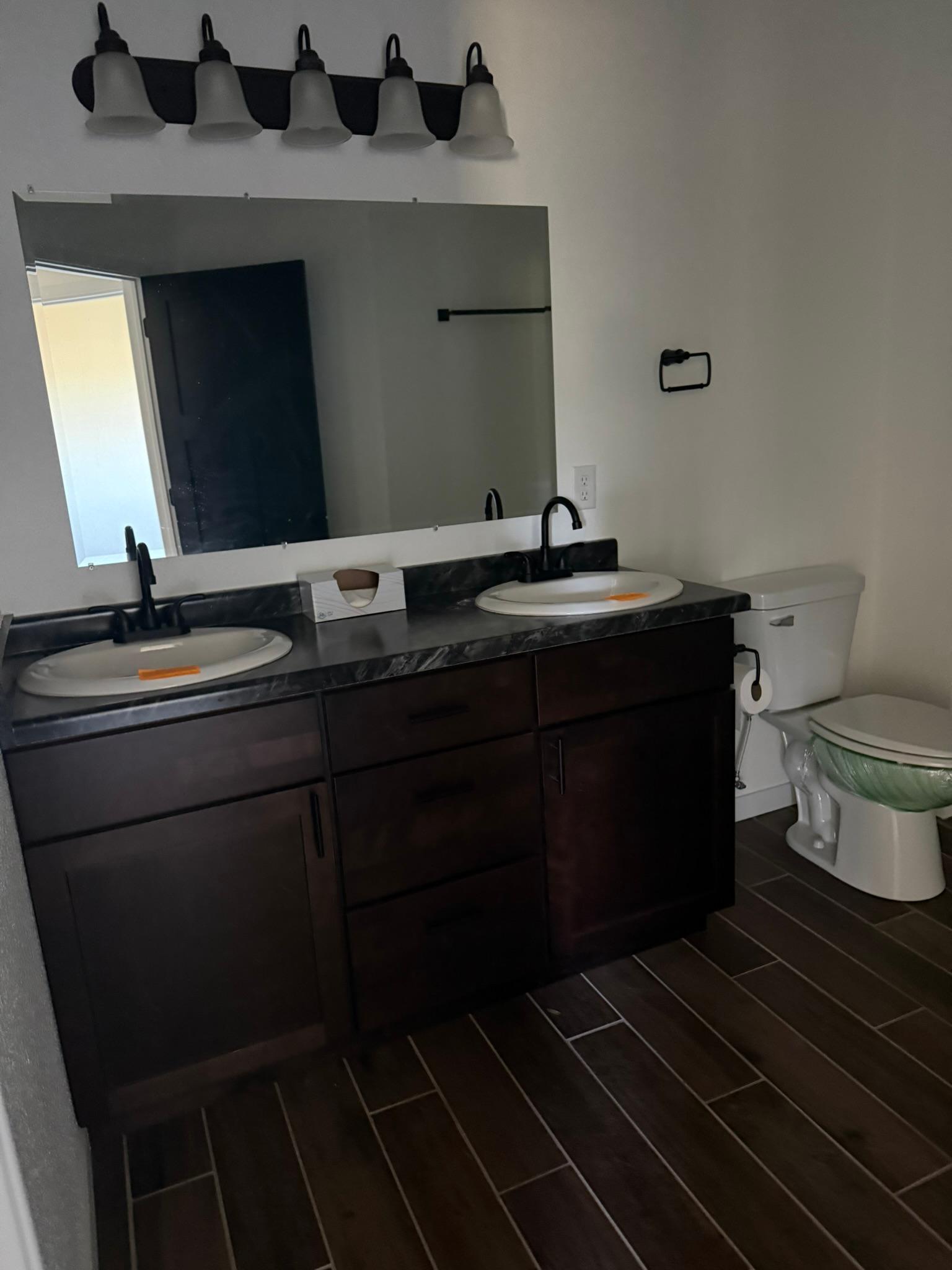 2021 single family home for sale at 2158 Fighting Sioux Loop NW in Baudette, MN — 3 bed, 2 bath (photo 32 of 51)