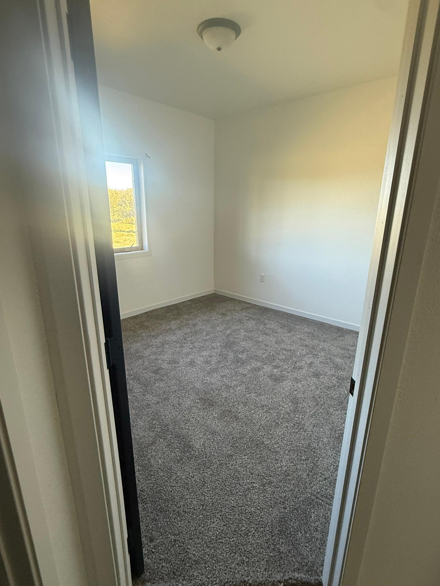 2021 single family home for sale at 2158 Fighting Sioux Loop NW in Baudette, MN — 3 bed, 2 bath (photo 33 of 51)