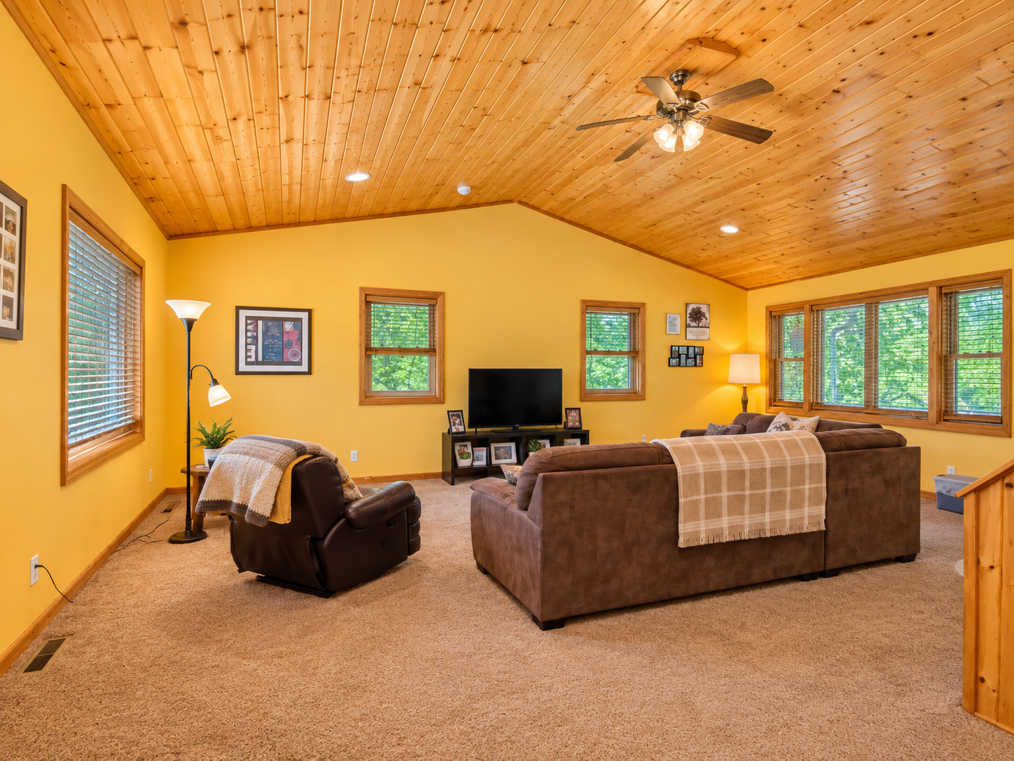 1999 single family home for sale at 17653 County 18 in Park Rapids, MN — 4 bed, 3 bath (photo 18 of 39)