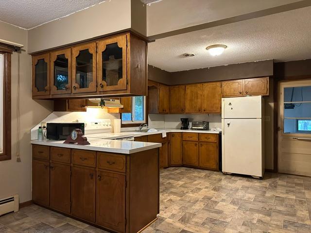 1973 single family home for sale at 416 S Sunset Avenue in Parkers Prairie, MN — 2 bed, 2 bath (photo 6 of 26)