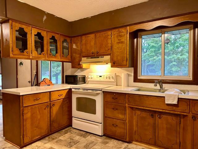 1973 single family home for sale at 416 S Sunset Avenue in Parkers Prairie, MN — 2 bed, 2 bath (photo 7 of 26)