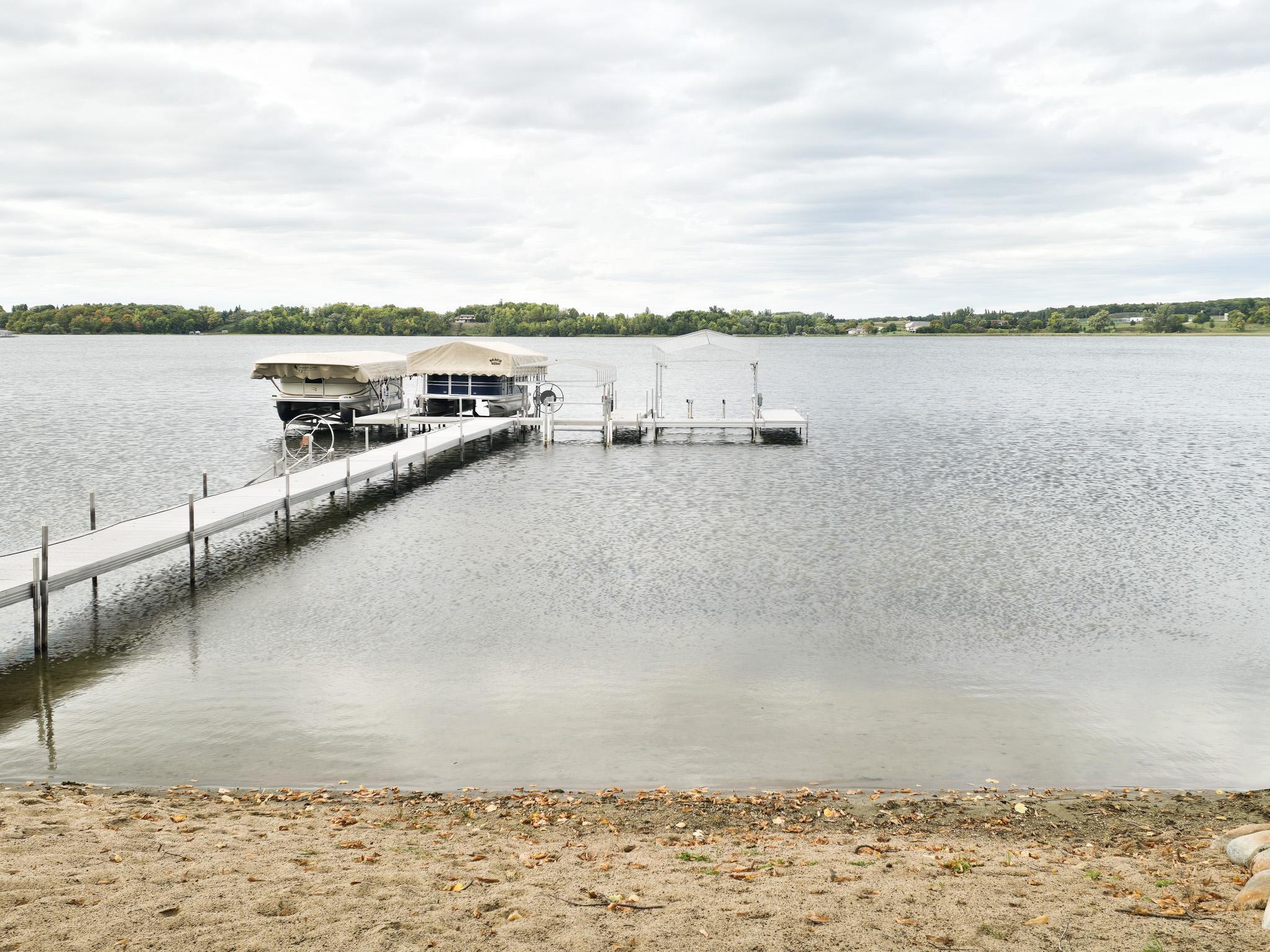 2007 single family home for sale at 37871 Long Harbor Lane in Frazee, MN — 3 bed, 3 bath (photo 2 of 20)
