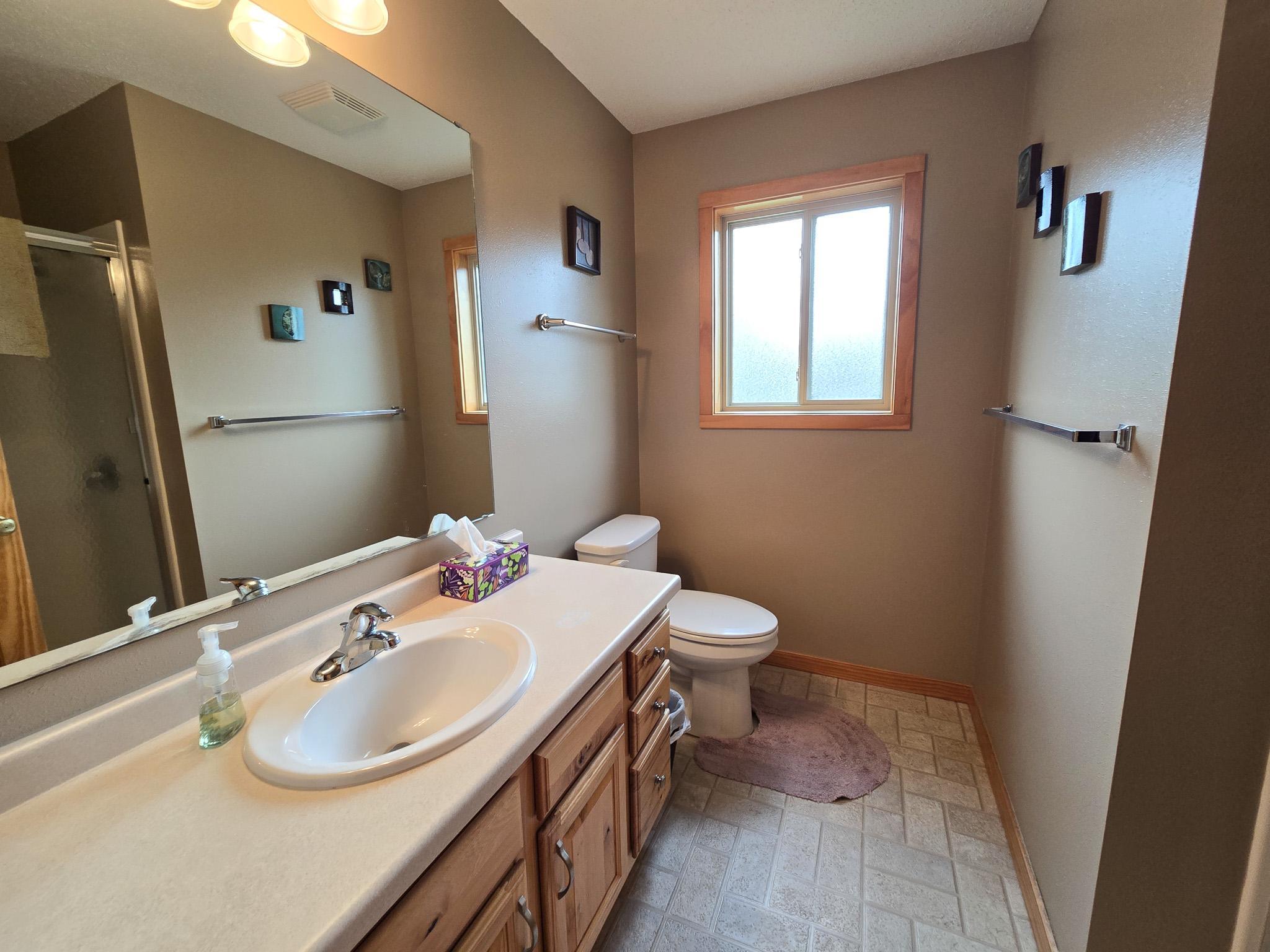 2007 single family home for sale at 37871 Long Harbor Lane in Frazee, MN — 3 bed, 3 bath (photo 11 of 20)