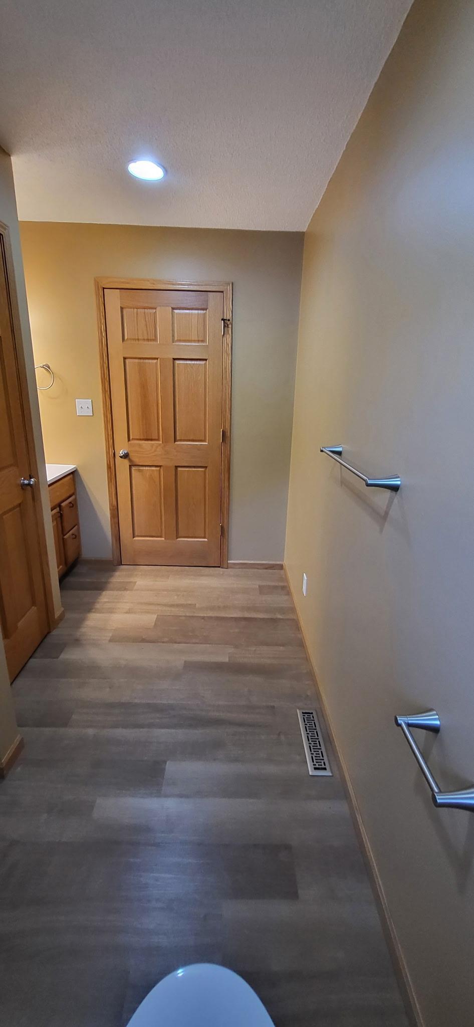 1997 single family home for sale at 18462 Becker Line Road in Park Rapids, MN — 4 bed, 2 bath (photo 16 of 48)