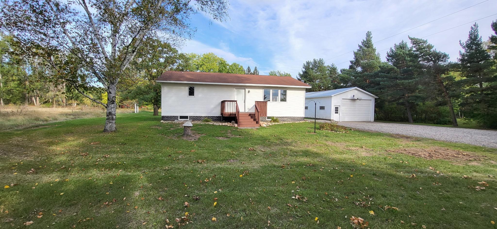1997 single family home for sale at 18462 Becker Line Road in Park Rapids, MN — 4 bed, 2 bath (photo 44 of 48)