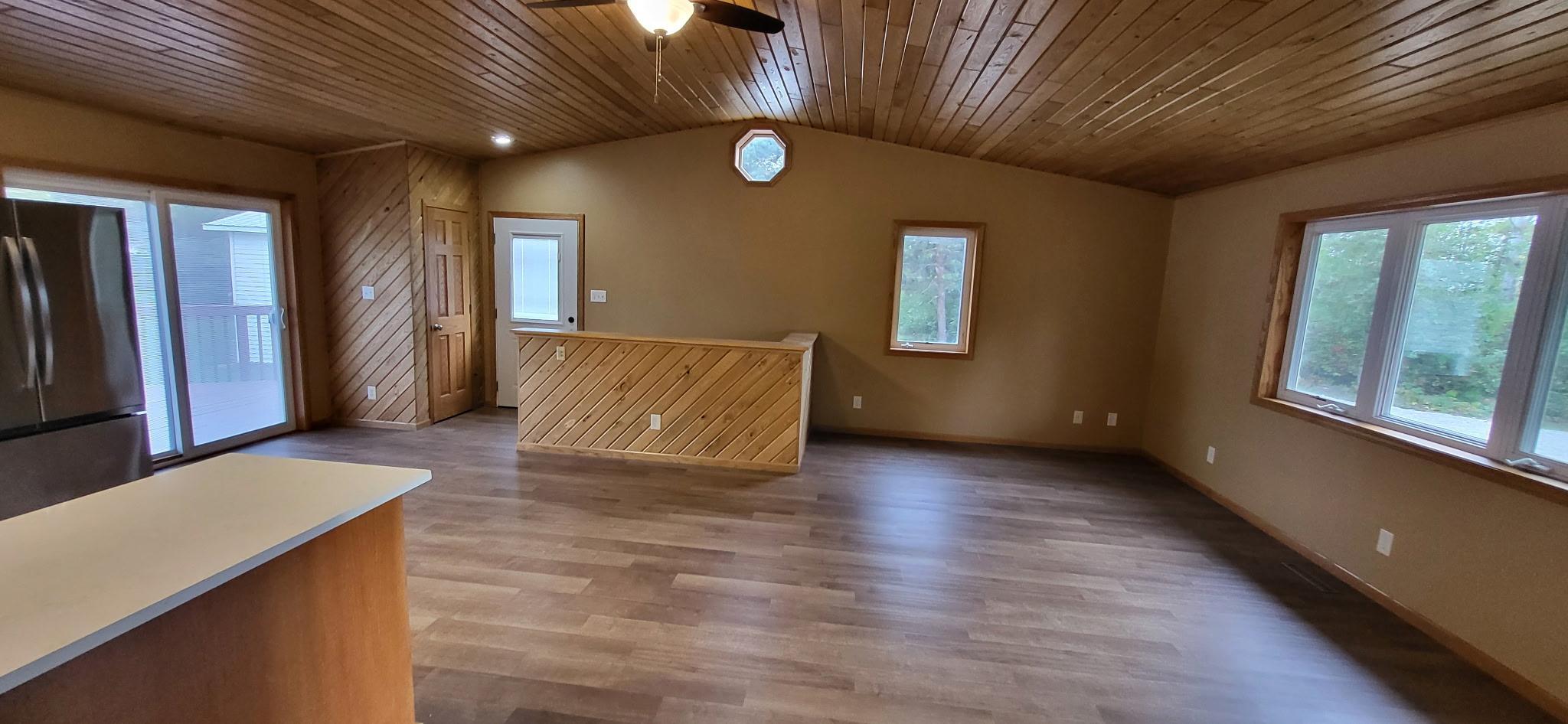 1997 single family home for sale at 18462 Becker Line Road in Park Rapids, MN — 4 bed, 2 bath (photo 9 of 48)