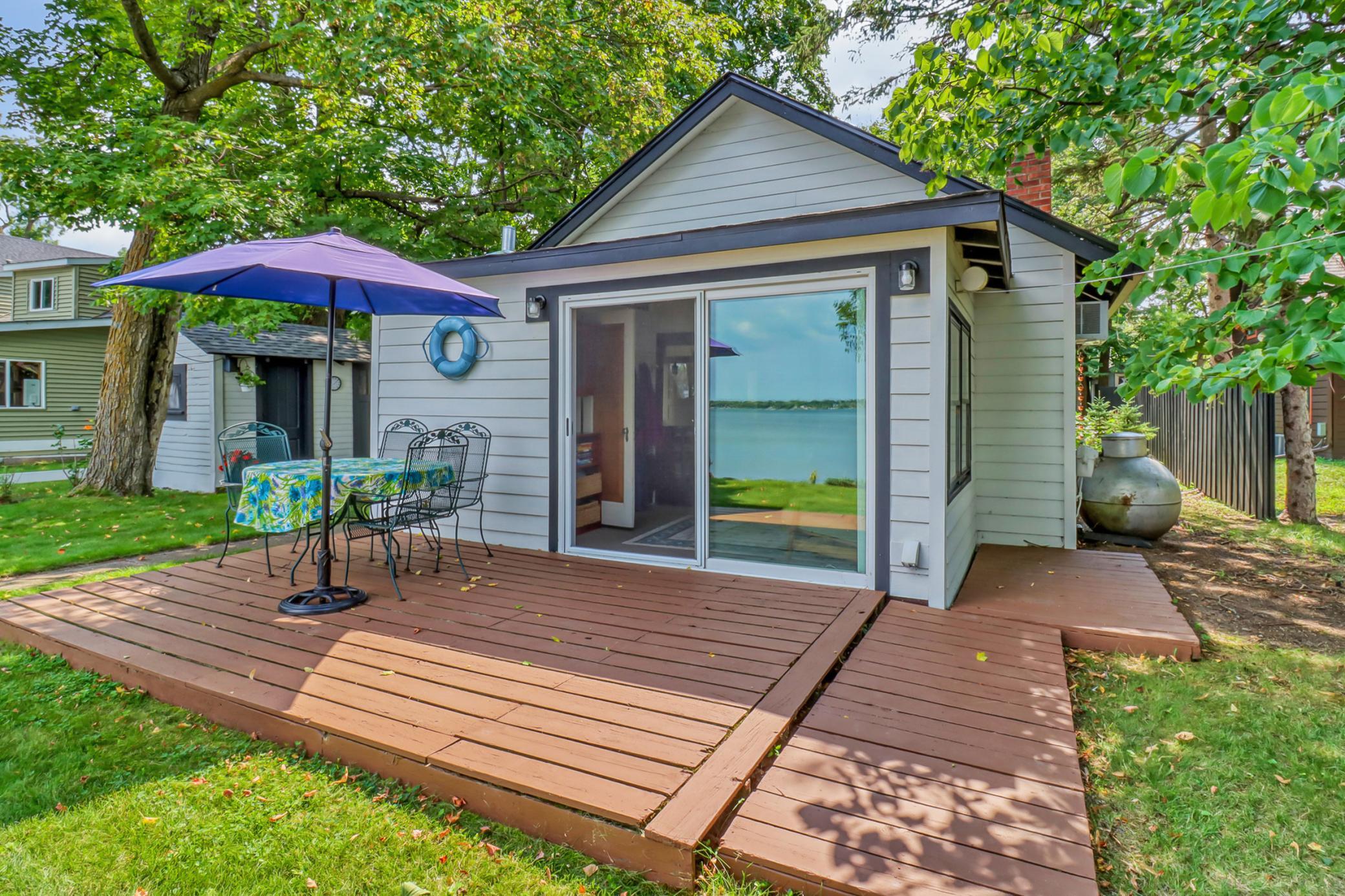 180 Shorewood Drive, Detroit Lakes, MN