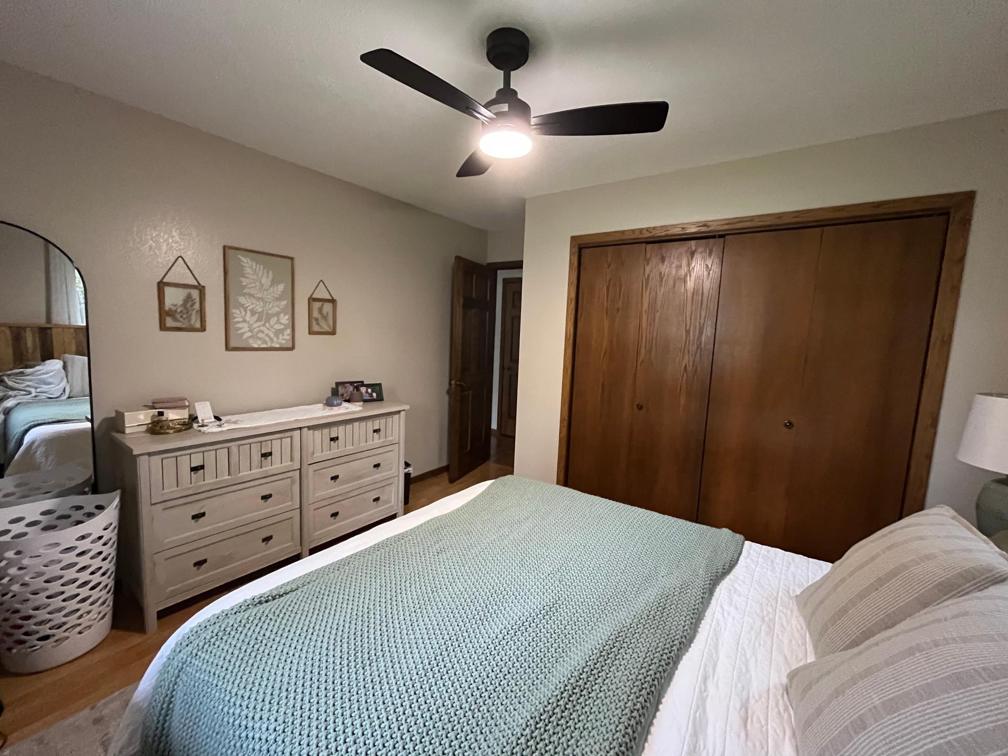 1985 single family home for sale at 407 W Washington Avenue in Mahnomen, MN — 4 bed, 2 bath (photo 25 of 51)