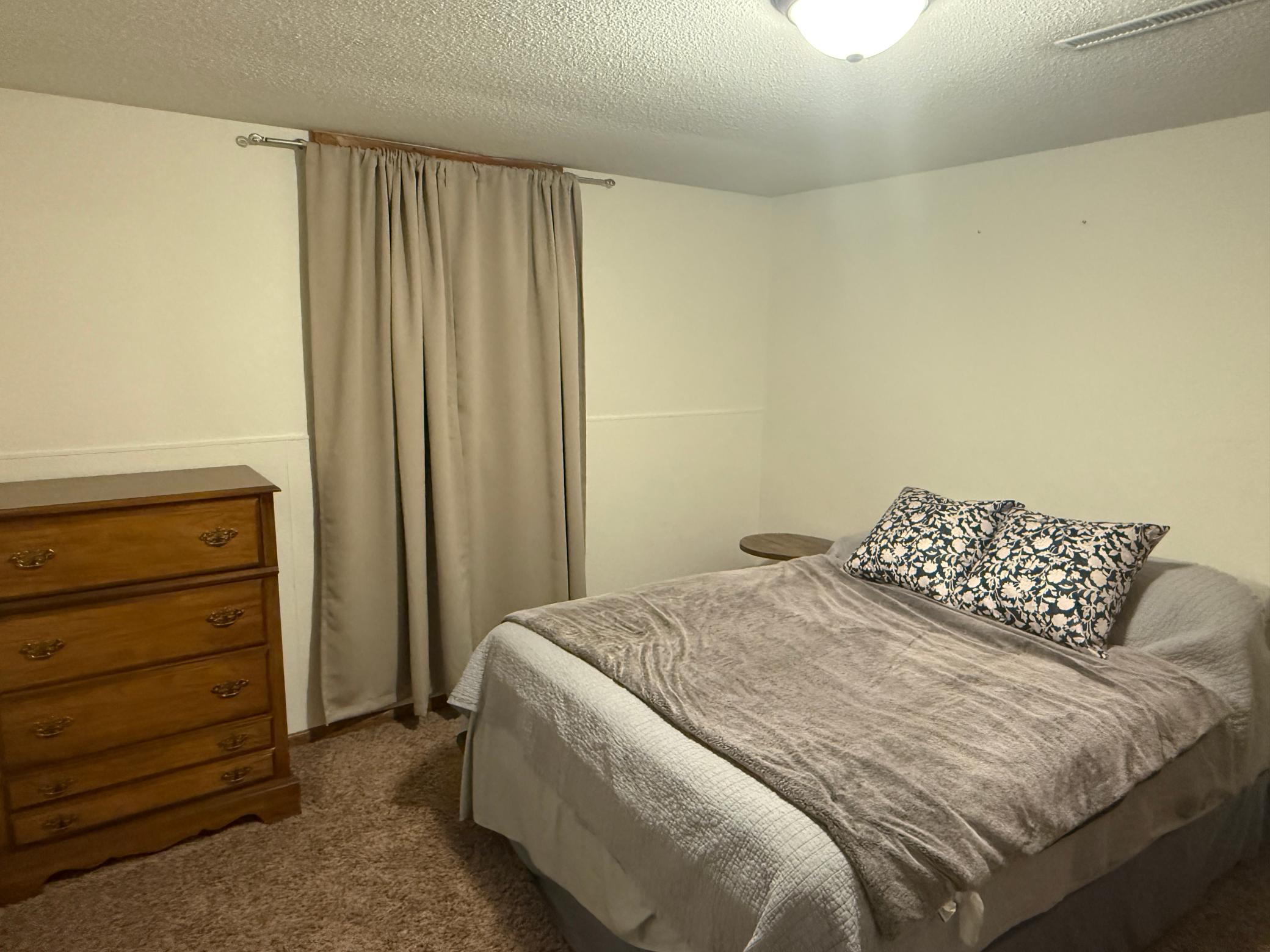 1985 single family home for sale at 407 W Washington Avenue in Mahnomen, MN — 4 bed, 2 bath (photo 32 of 51)