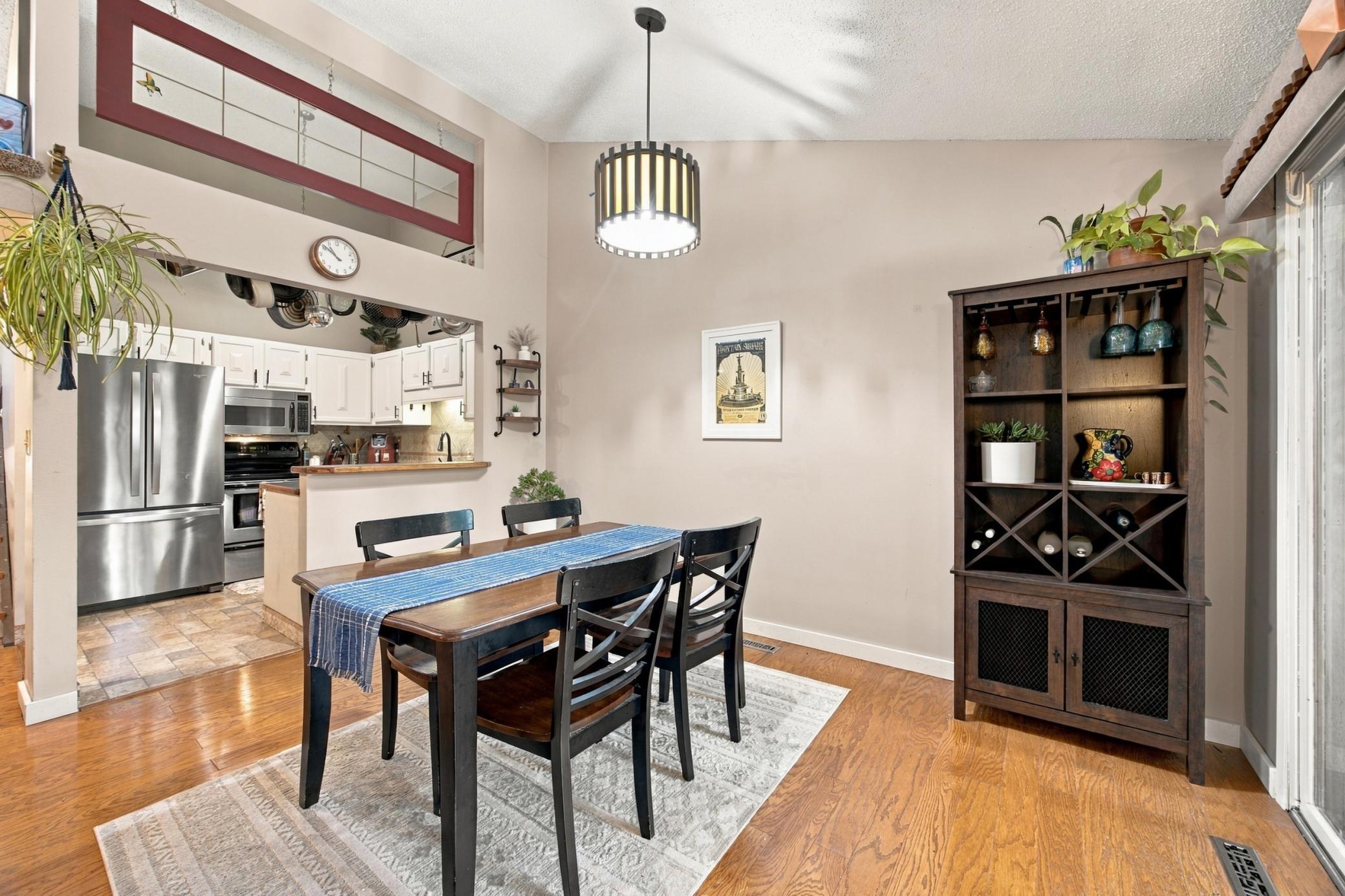 1977 twin home for sale at 2346 Demores Drive S in Fargo, ND — 3 bed, 2 bath (photo 10 of 39)