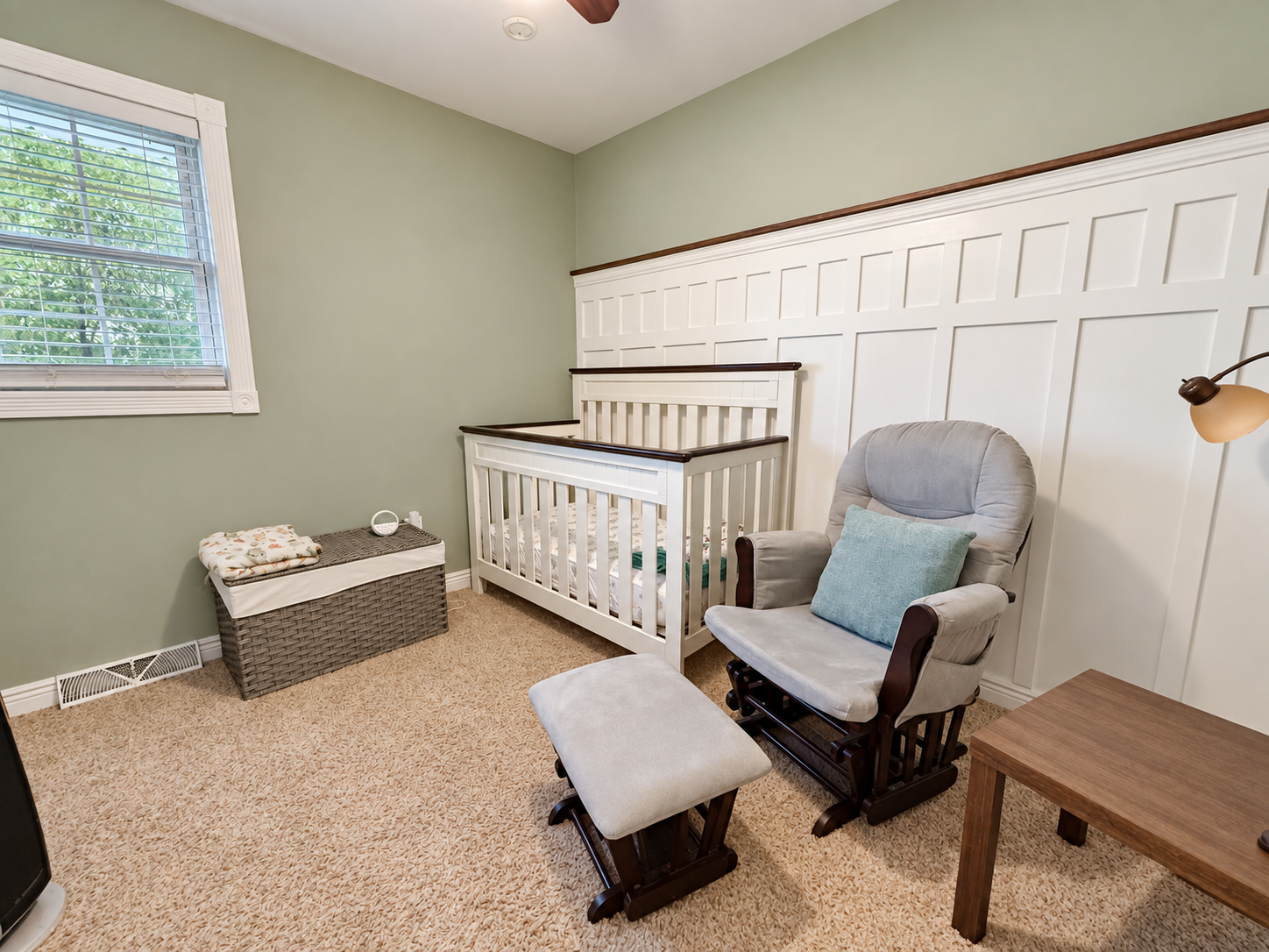 1970 single family home for sale at 1628 Weyrens Road in Fergus Falls, MN — 3 bed, 2 bath (photo 18 of 66)