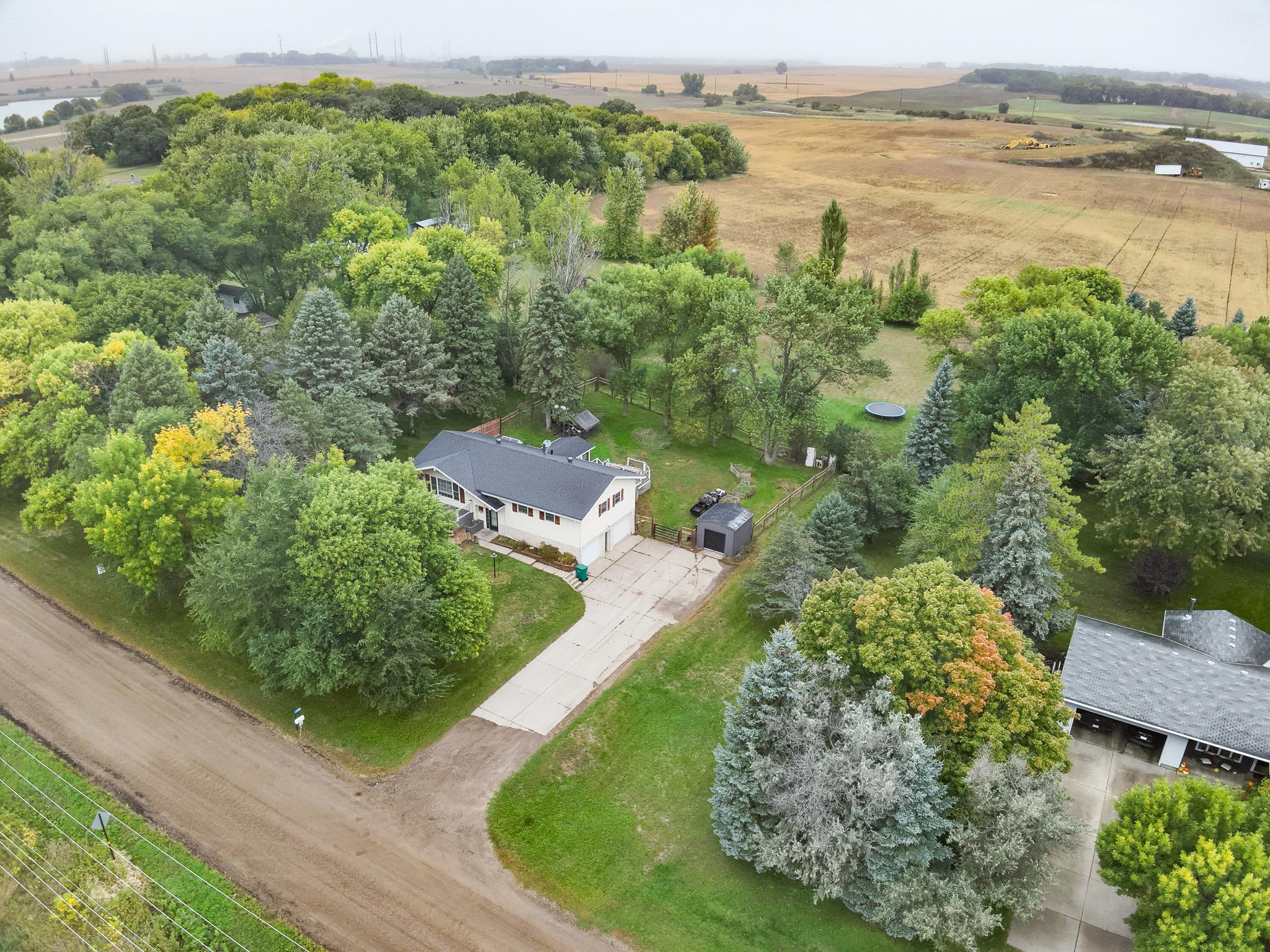 1970 single family home for sale at 1628 Weyrens Road in Fergus Falls, MN — 3 bed, 2 bath (photo 57 of 66)