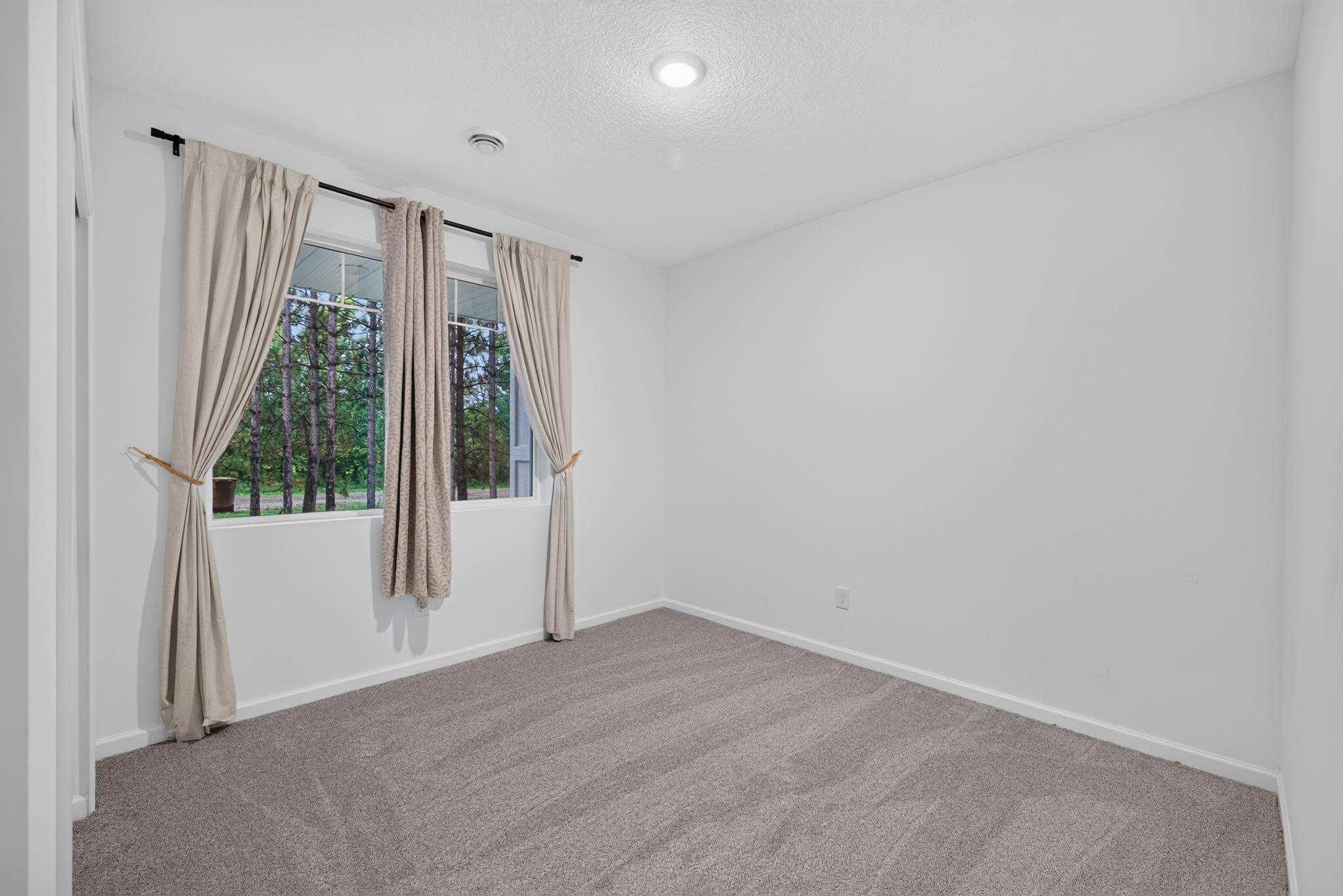 2025 single family home for sale at 4218 See Gull Cove in Brainerd, MN — 3 bed, 2 bath (photo 19 of 36)