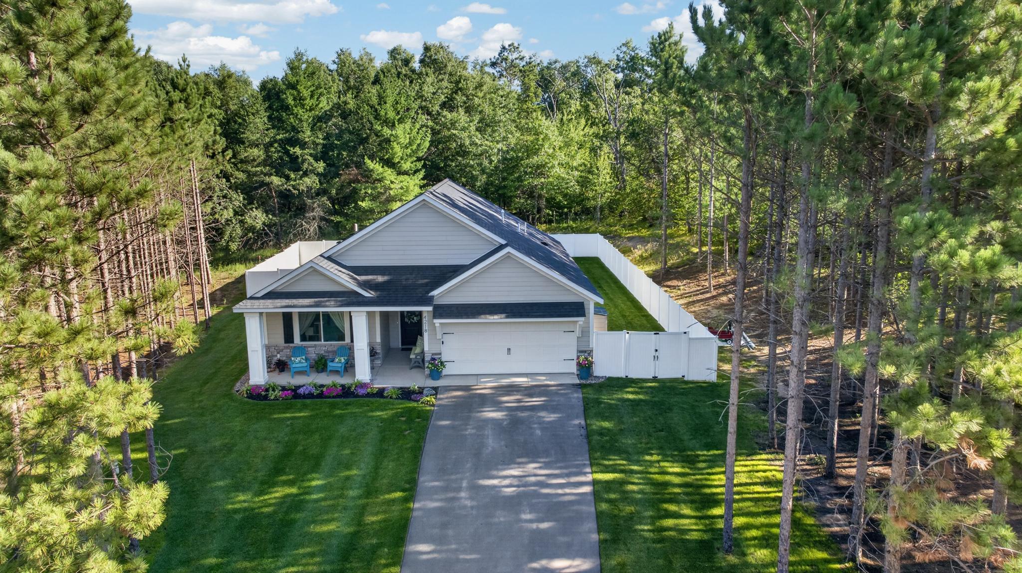 2025 single family home for sale at 4218 See Gull Cove in Brainerd, MN — 3 bed, 2 bath (photo 33 of 36)