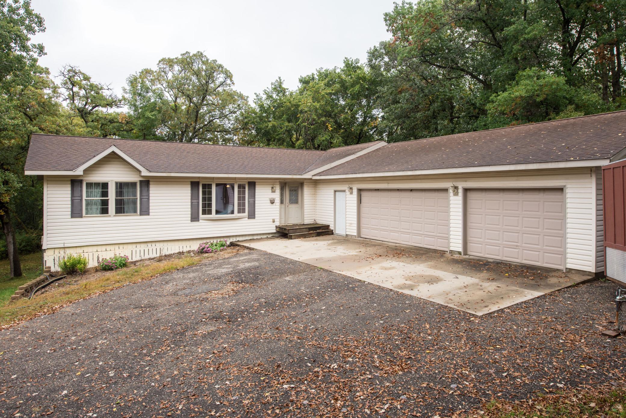 2006 single family home for sale at 2769 N Oaks Lane NW in Garfield, MN — 3 bed, 3 bath (photo 25 of 38)