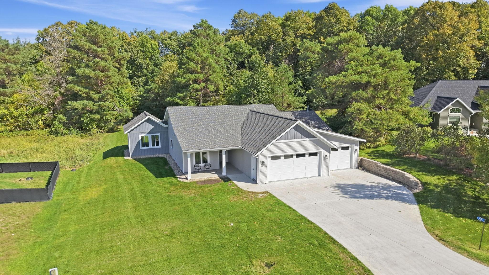 2022 single family home for sale at 3319 Lakecrest Road NE in Alexandria, MN — 2 bed, 2 bath (photo 47 of 57)