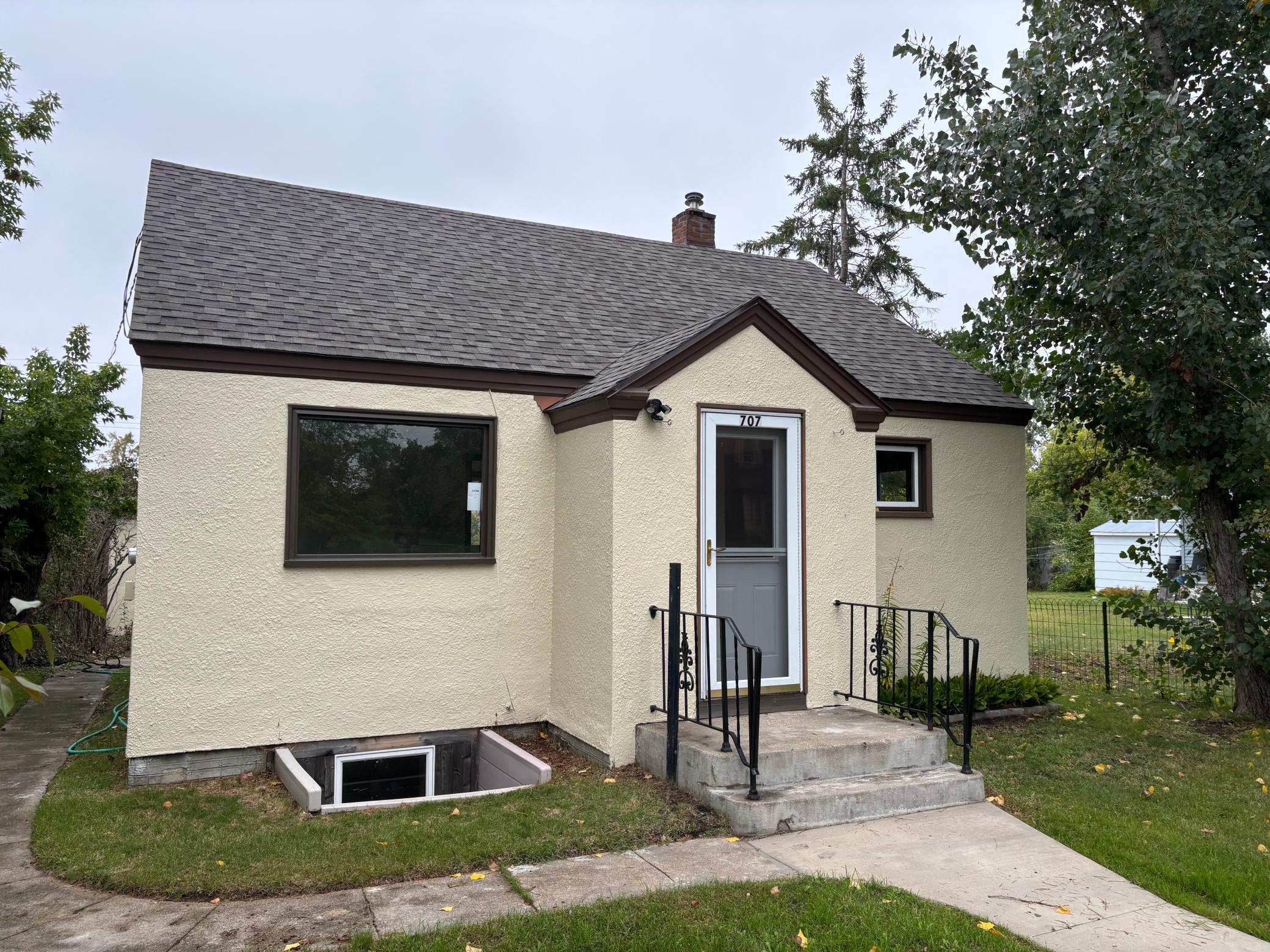 1941 single family home for sale at 707 3rd Street SE in Bemidji, MN — 2 bed, 2 bath (photo 16 of 16)